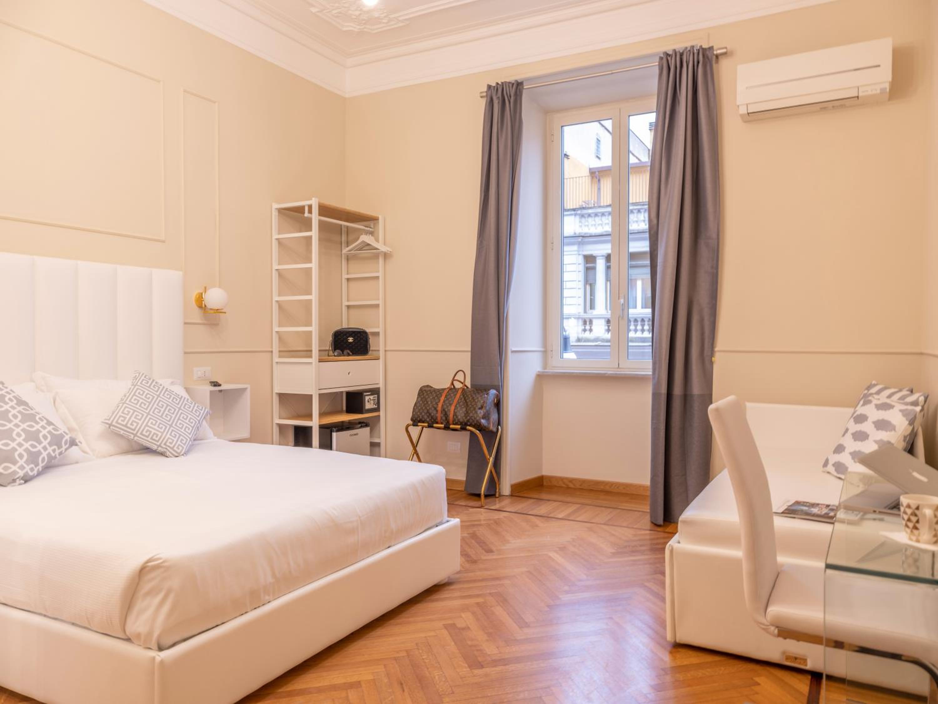 Vatican Palace Suites by Premium Suites Collection photo 4