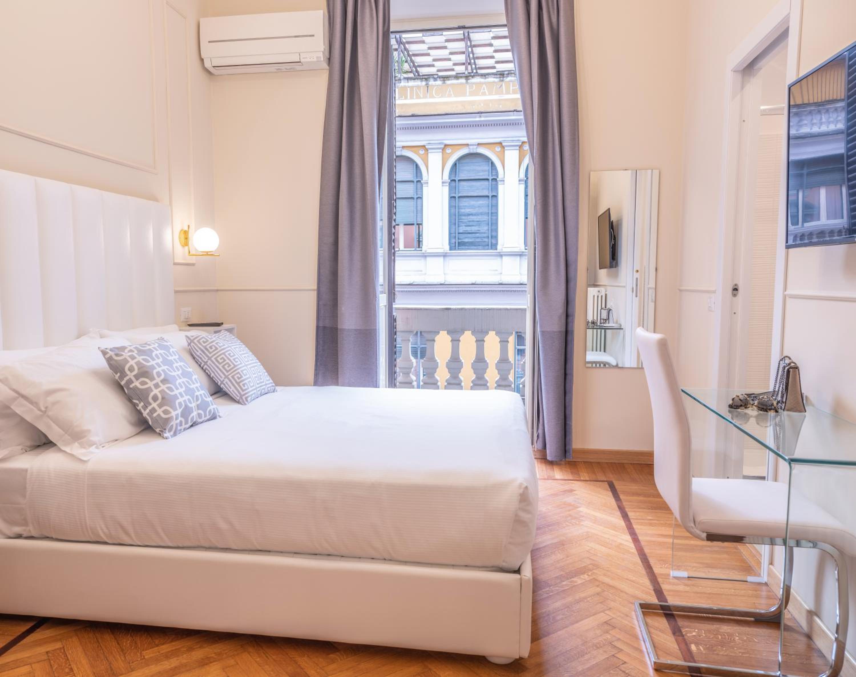 Vatican Palace Suites by Premium Suites Collection photo 3