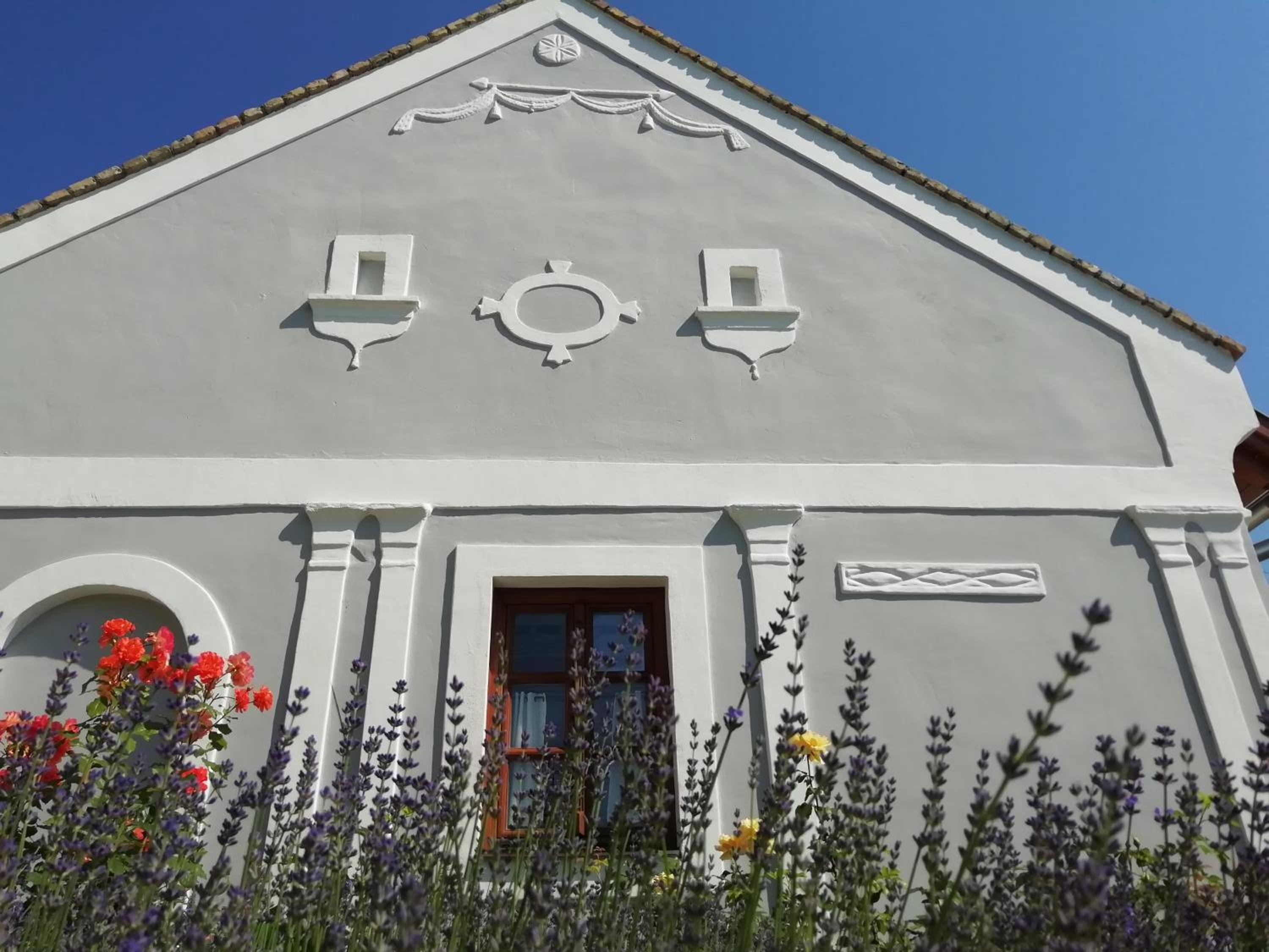Photo 42