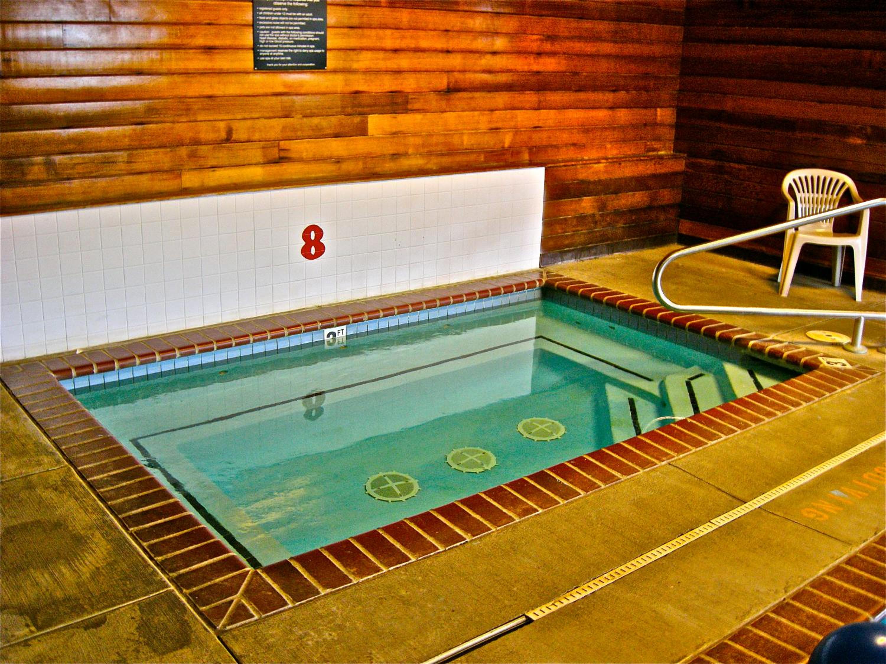 Baker City Vacations - Super 8 by Wyndham Baker City - Property Image 32