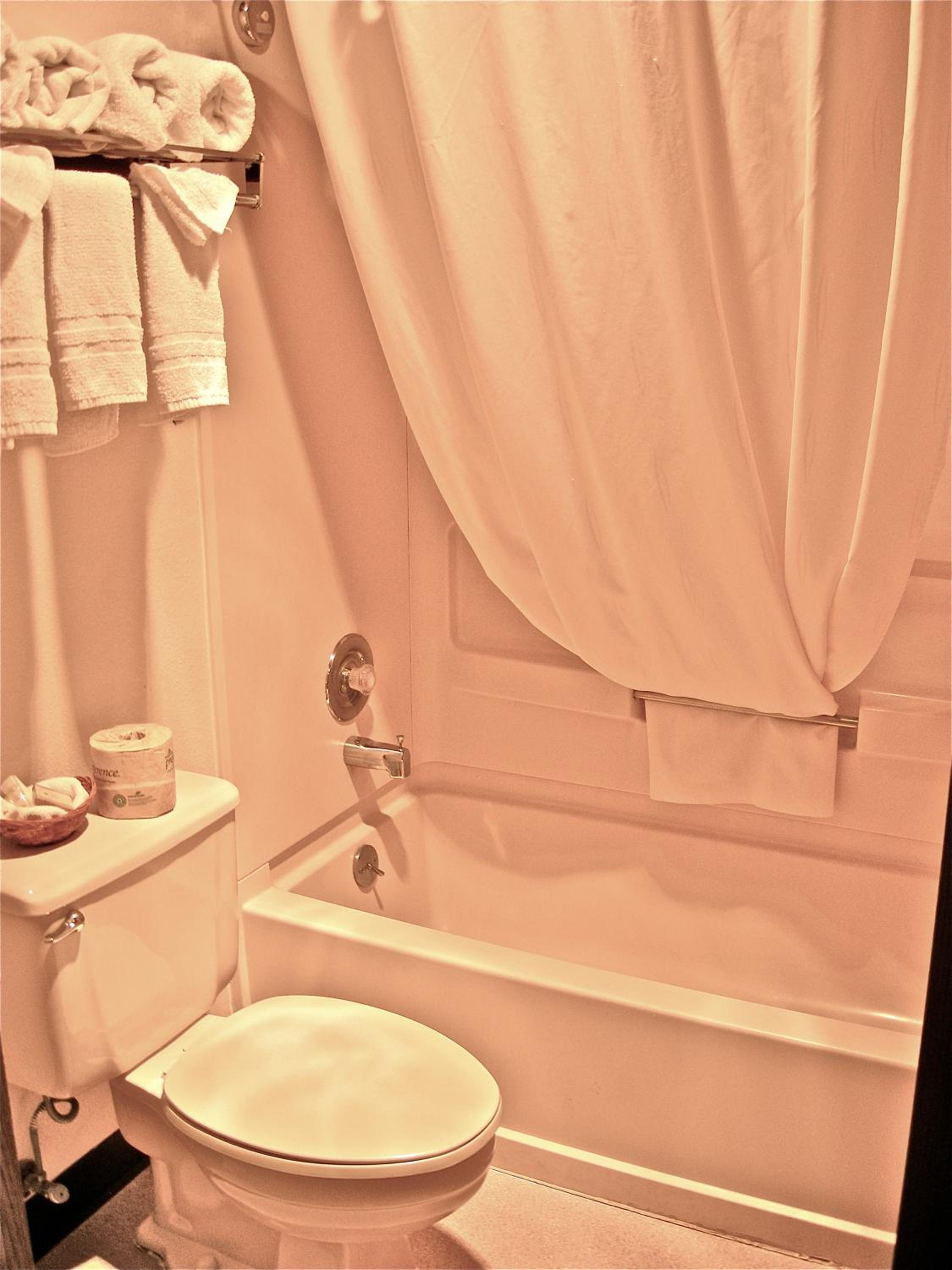 Baker City Vacations - Super 8 by Wyndham Baker City - Property Image 15