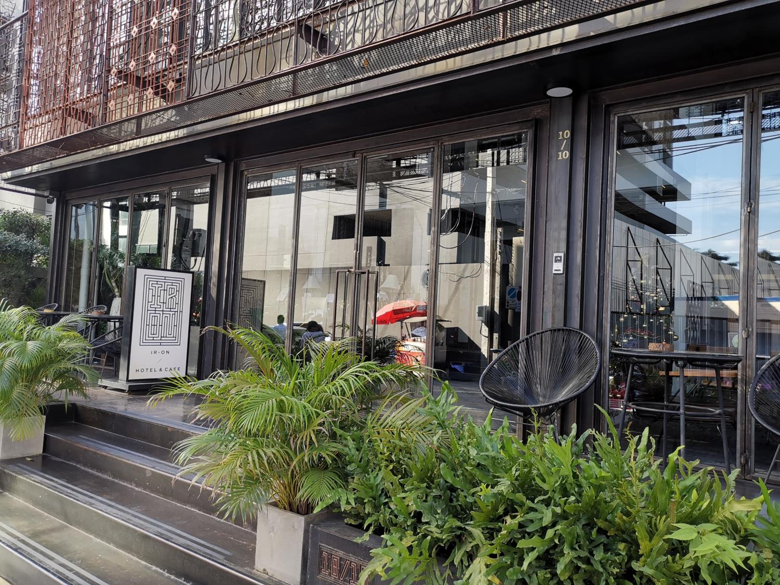 NT Place Sukhumvit Suites