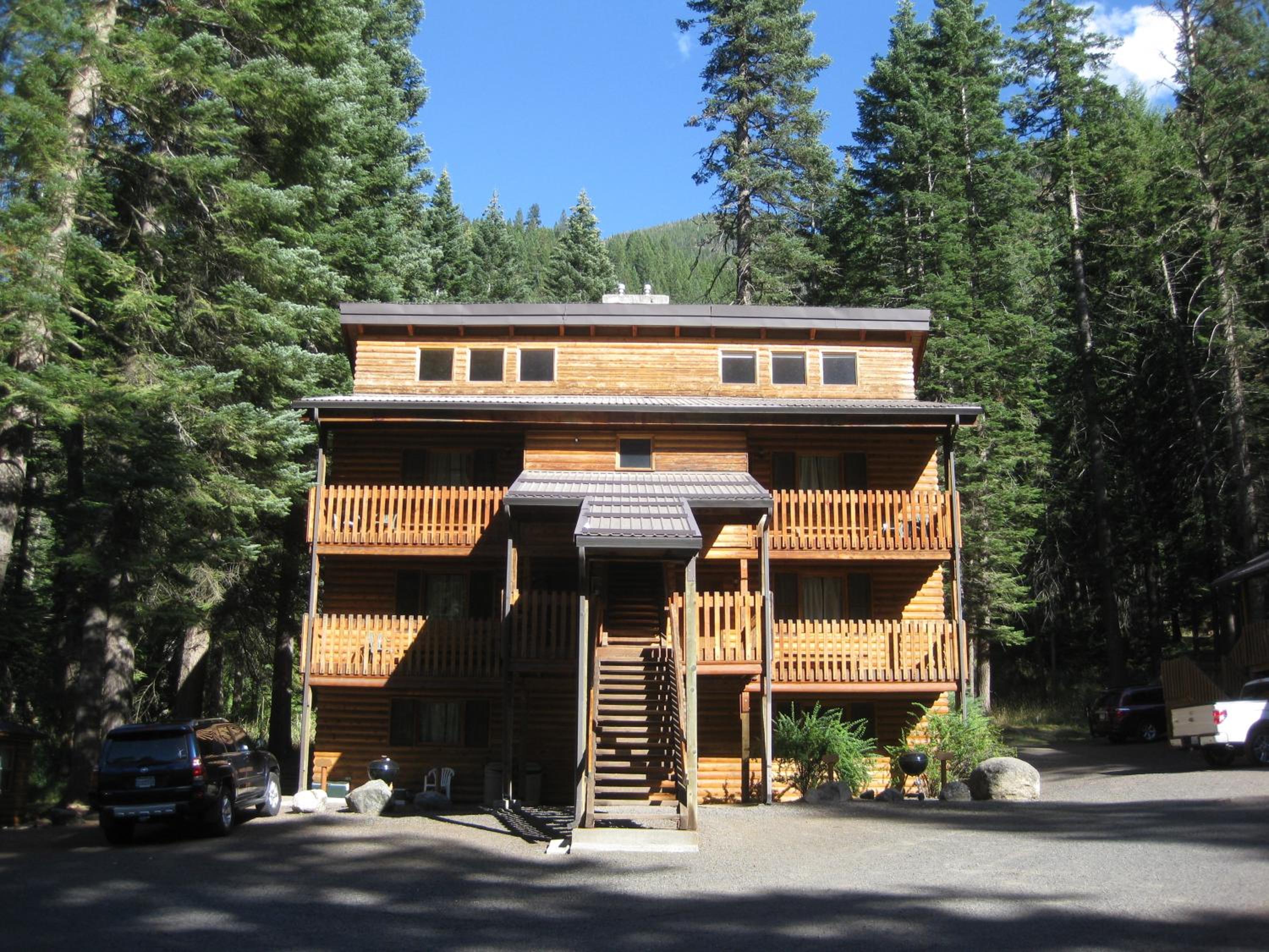 Eagle Cap Chalets