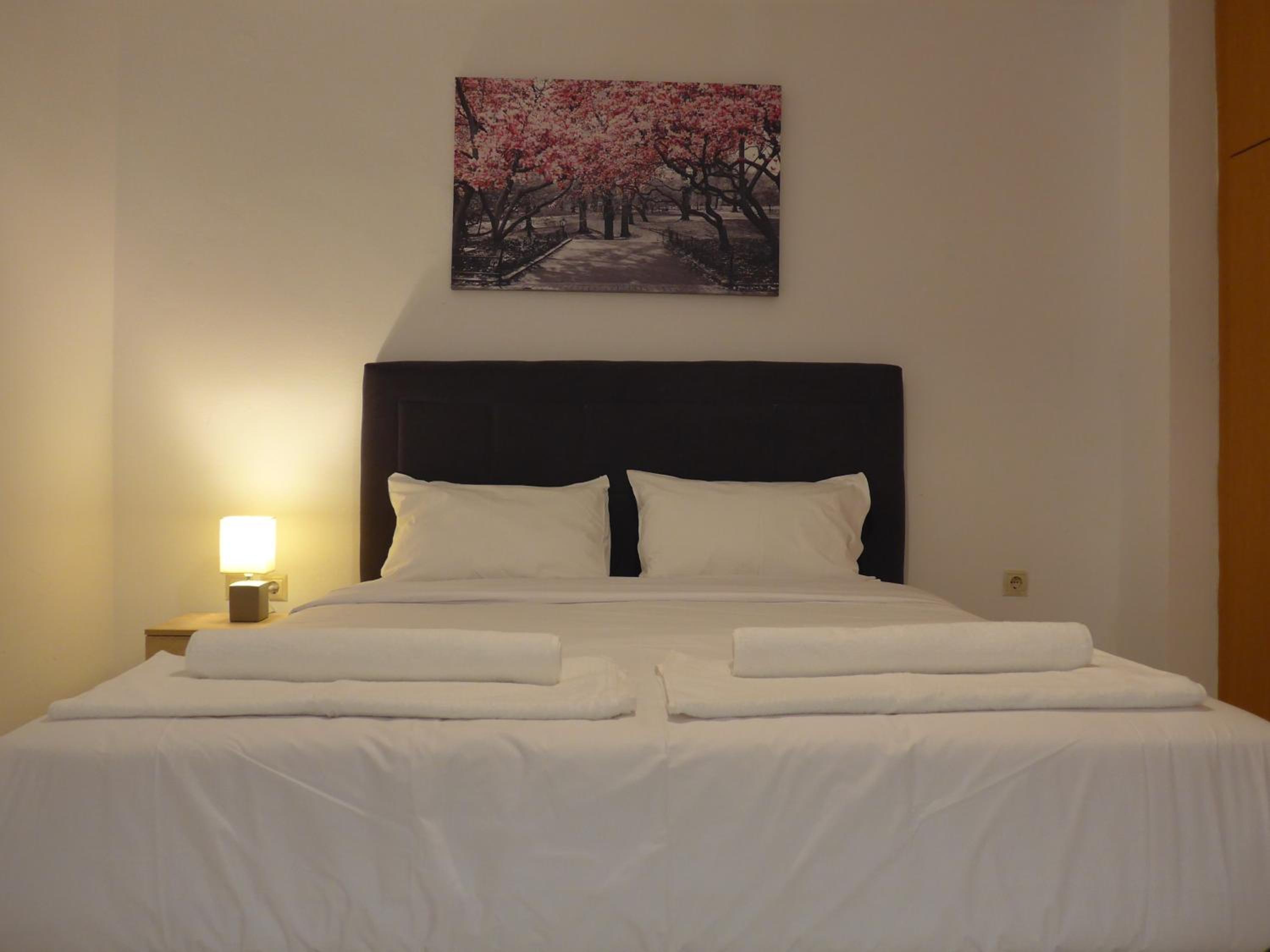 Kalamaki Plaza Apartments
