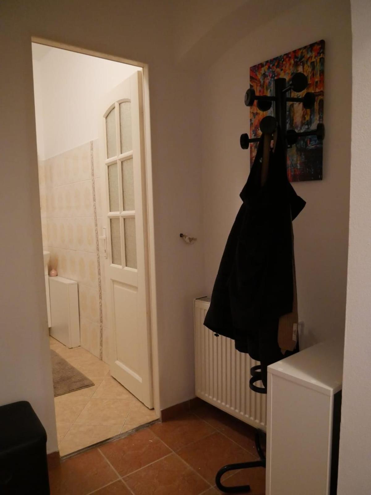 Photo 34