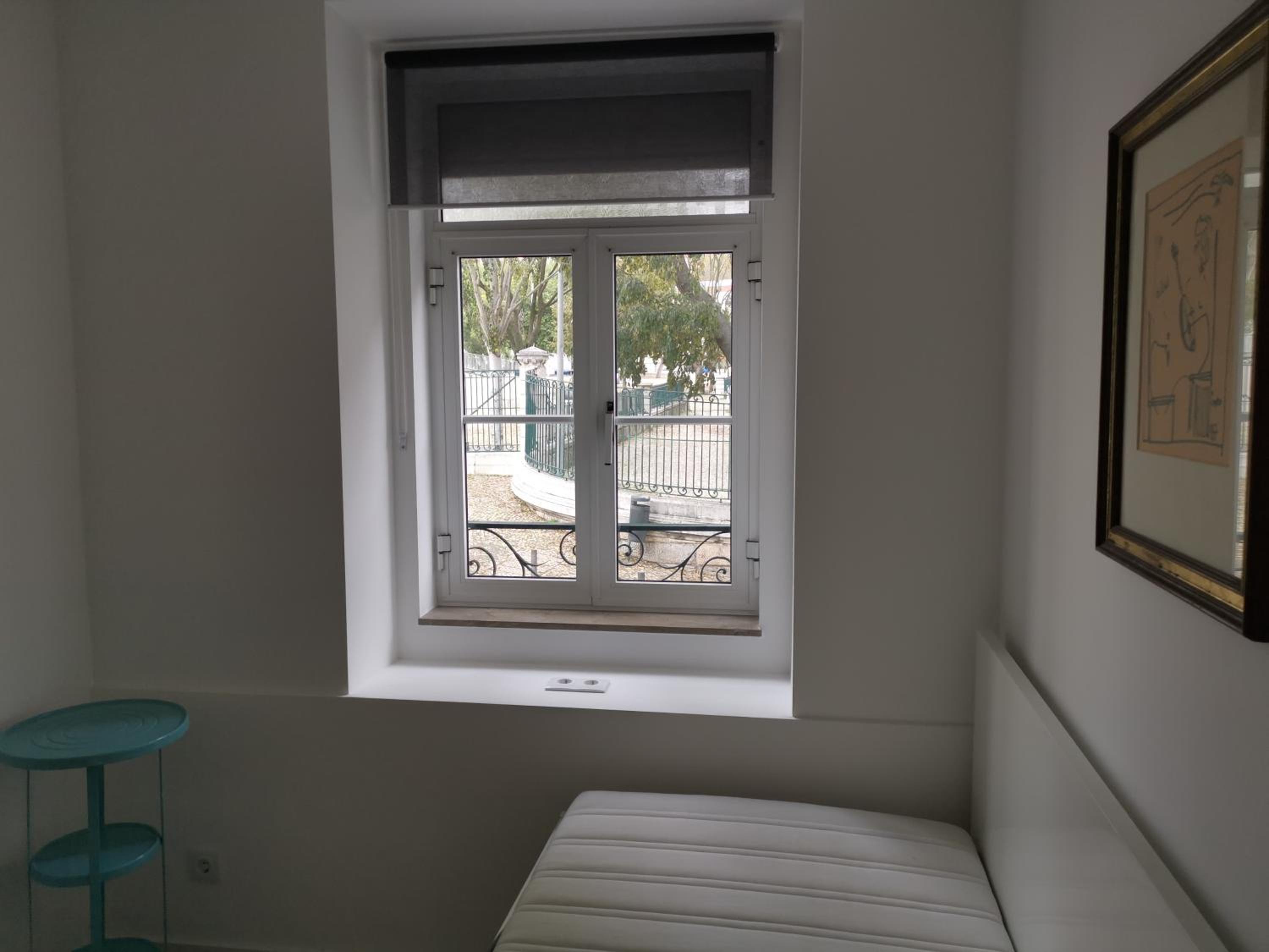 Chiado Local Artist Suites w Parking & EV view 5