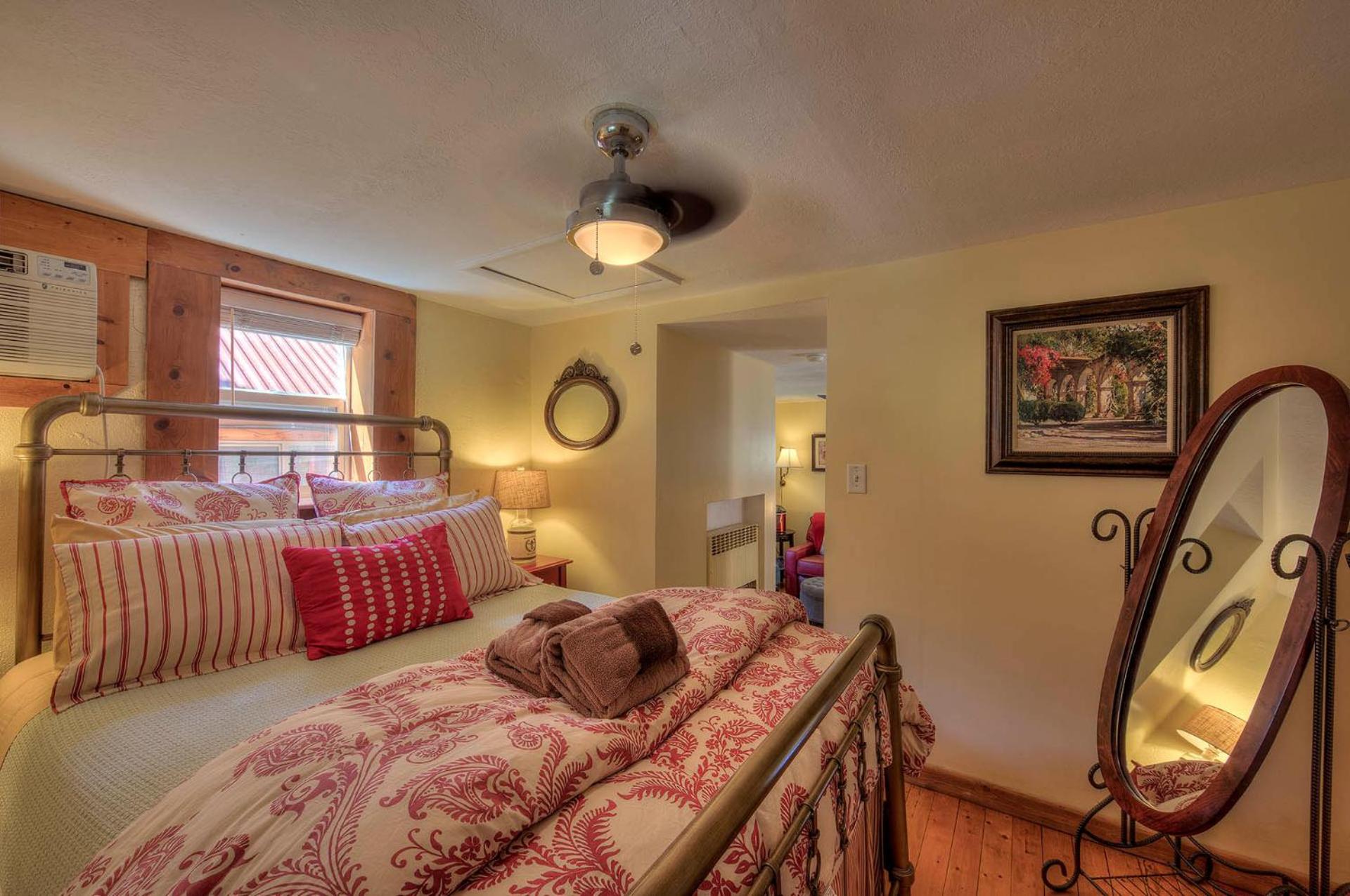 Cali Cochitta Vacation Rentals