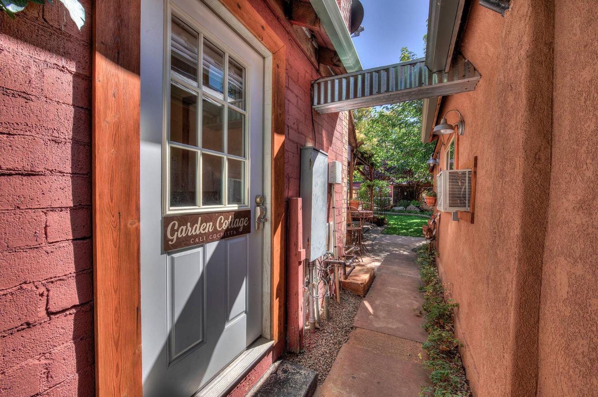 Cali Cochitta Vacation Rentals