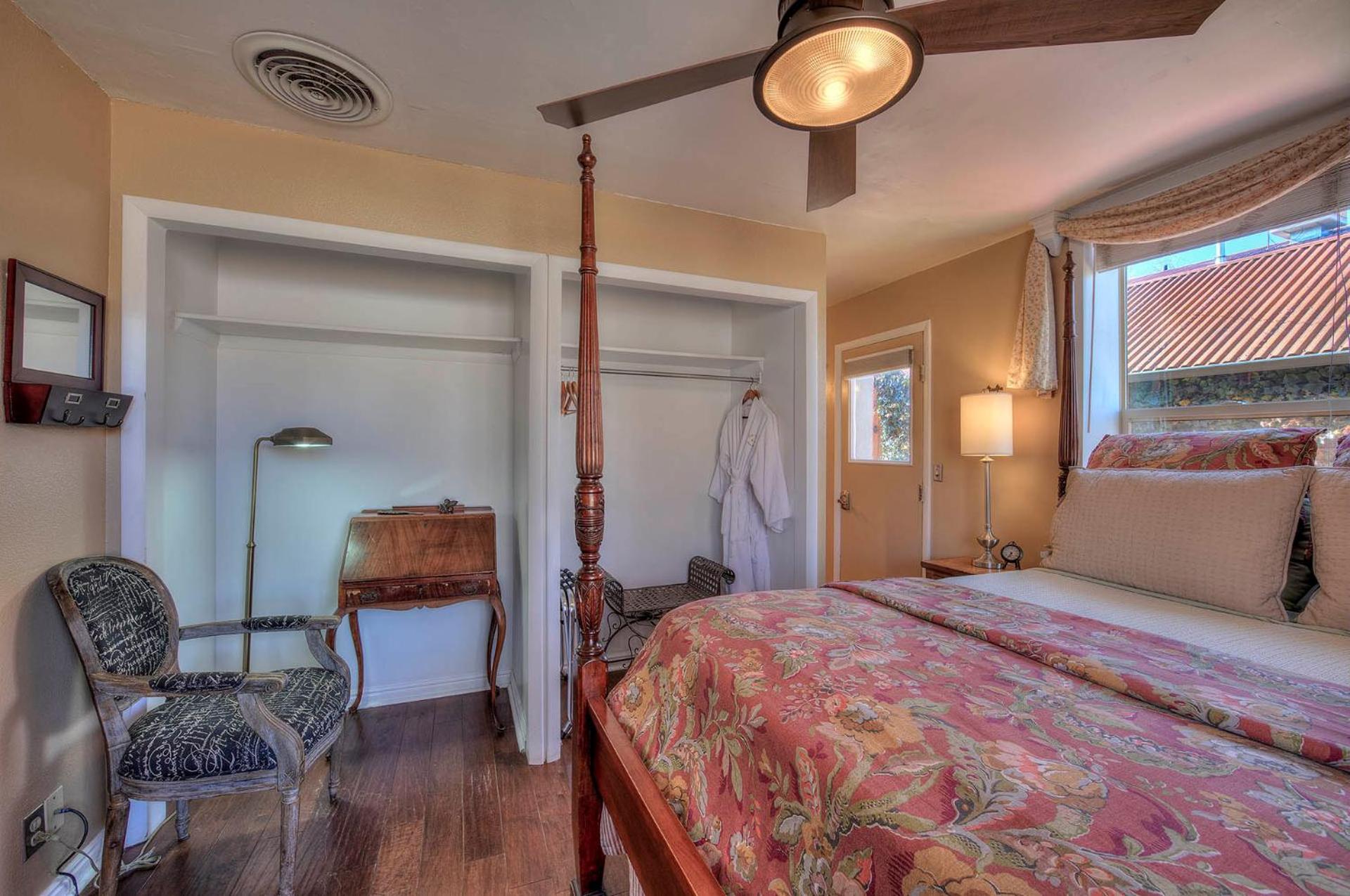 Cali Cochitta Vacation Rentals