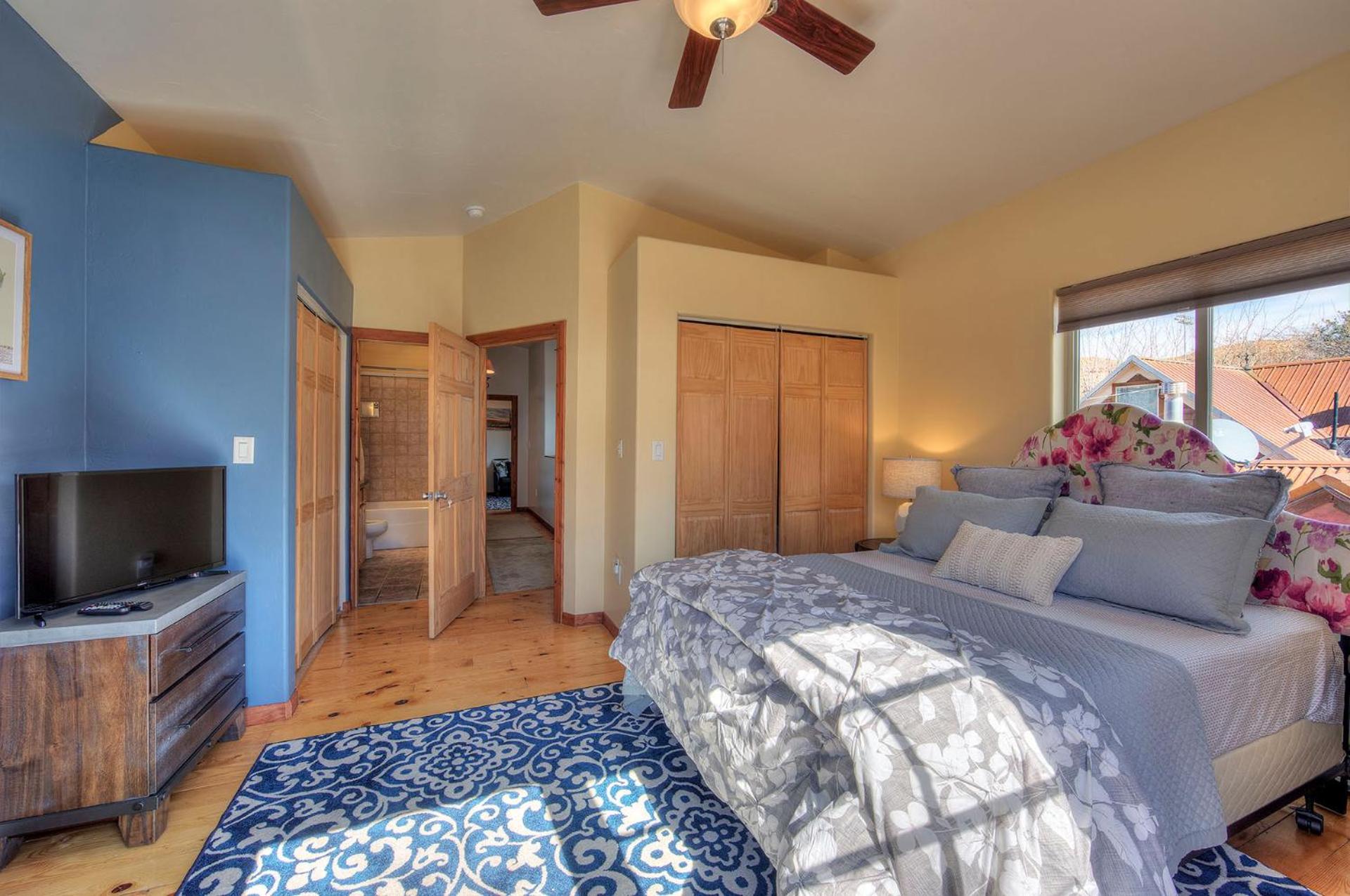Cali Cochitta Vacation Rentals