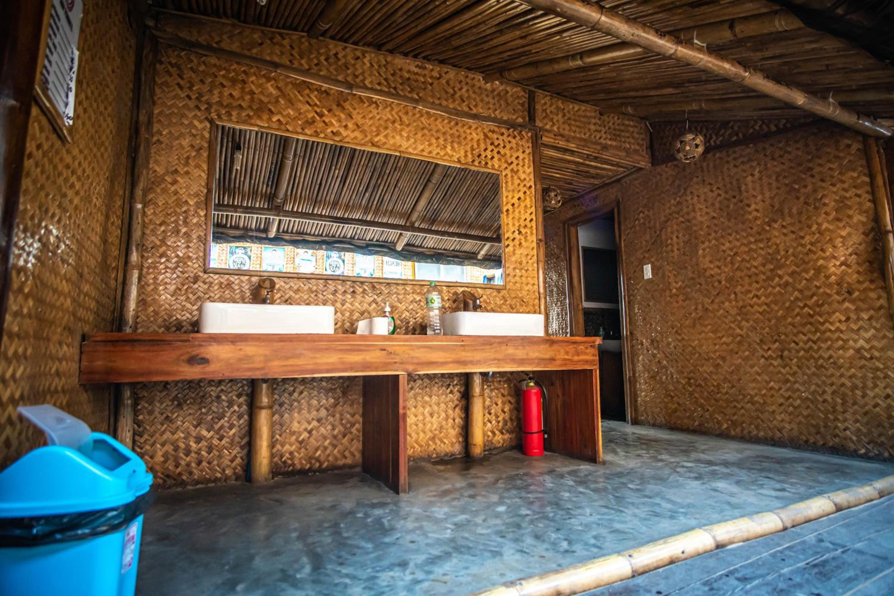 Mad Monkey Hostel Nacpan Beach — photo 123