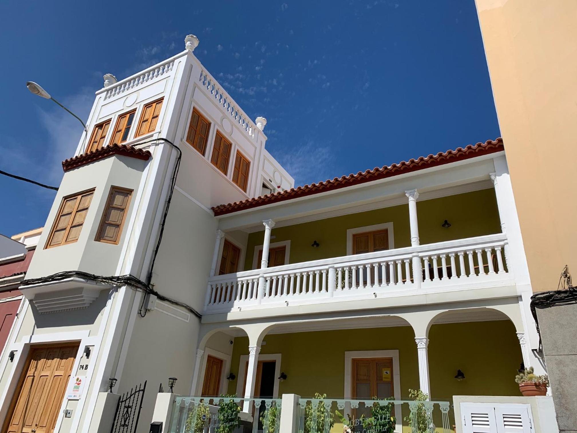 Hotel Albergue Gran Canaria - Image 1
