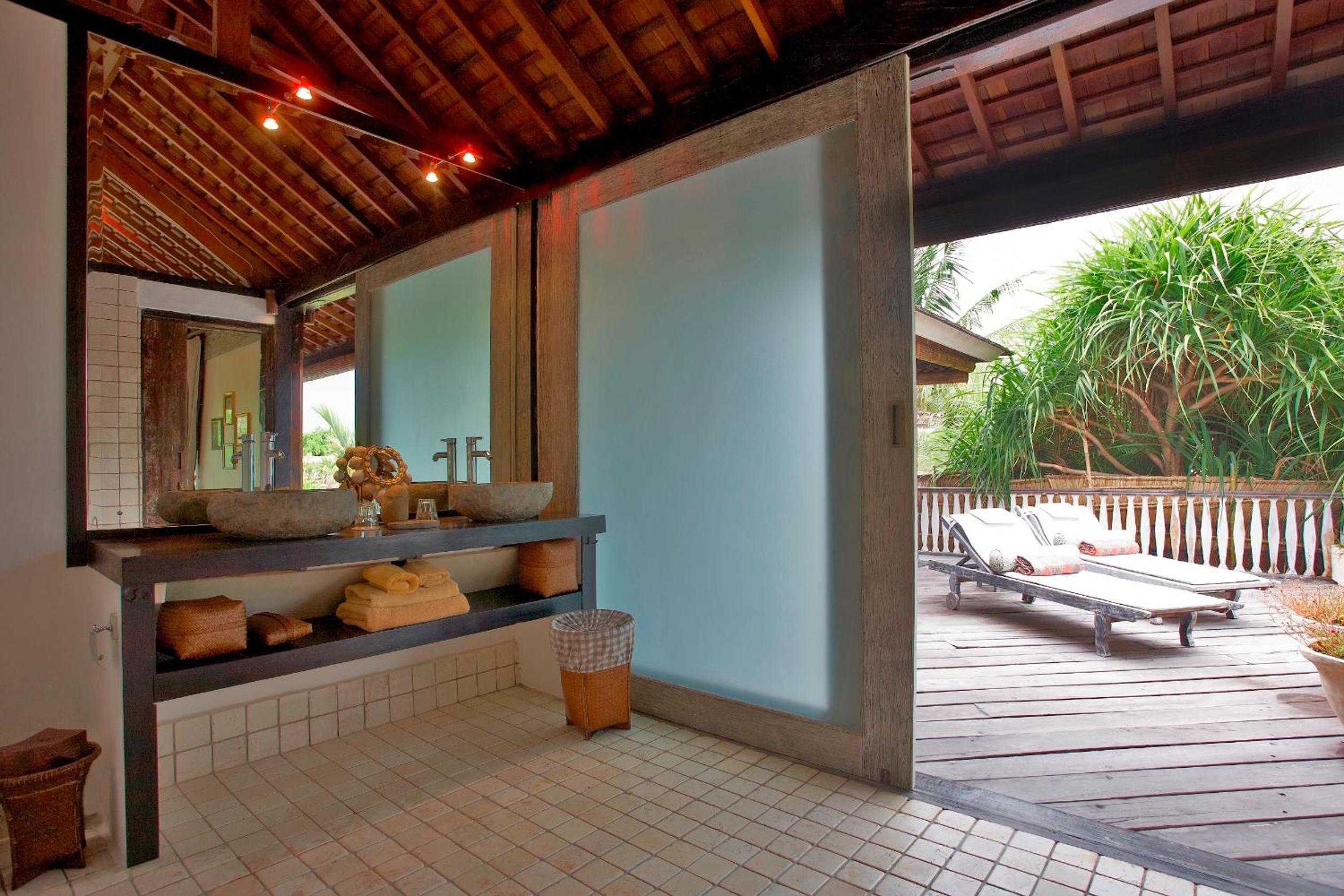 Phinisi Villas - Seminyak Beach view 4