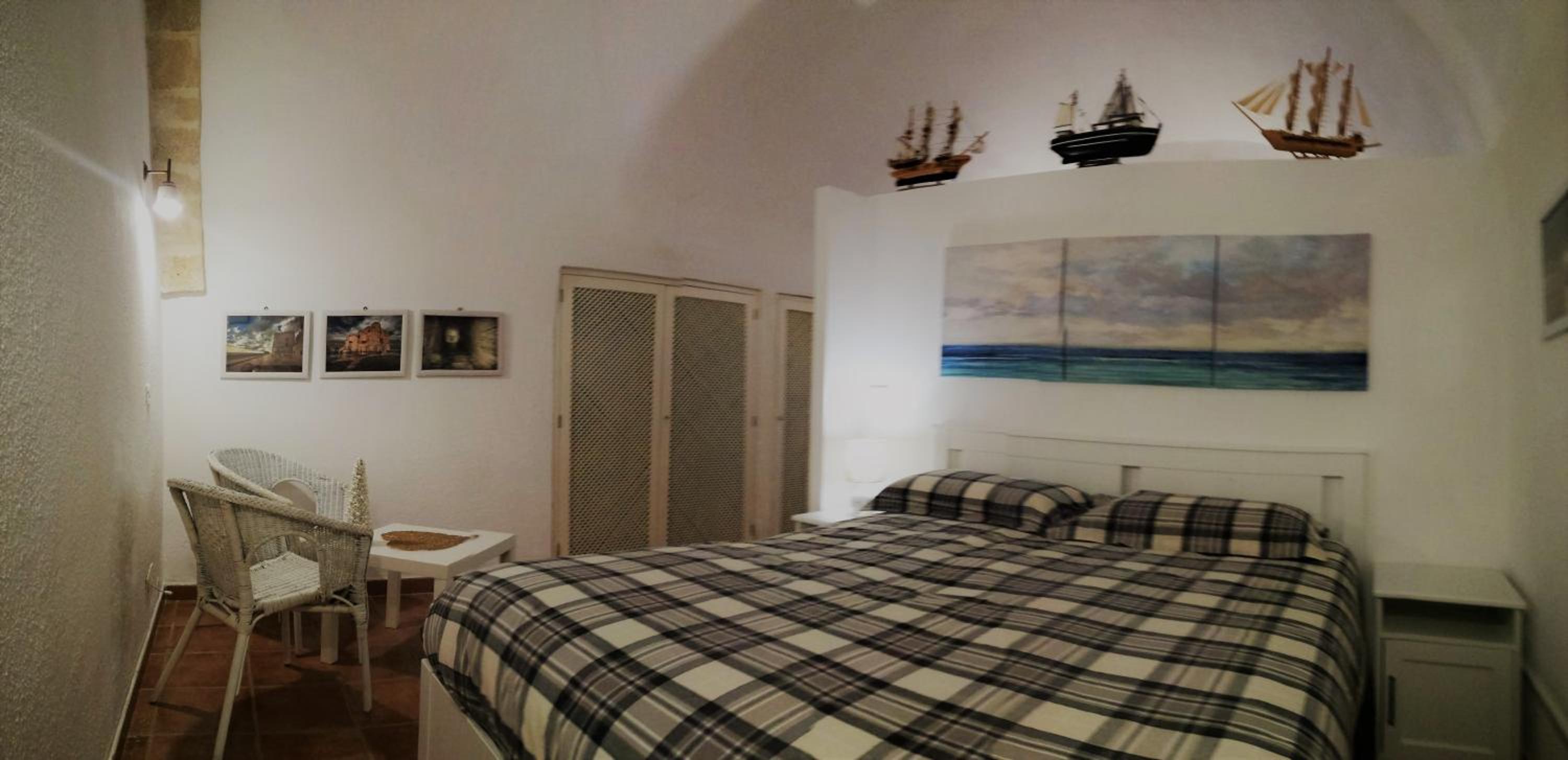 Alimarta en Monopoli — hotel room