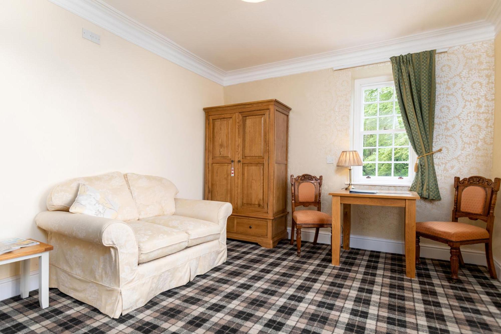 Crown Lodge