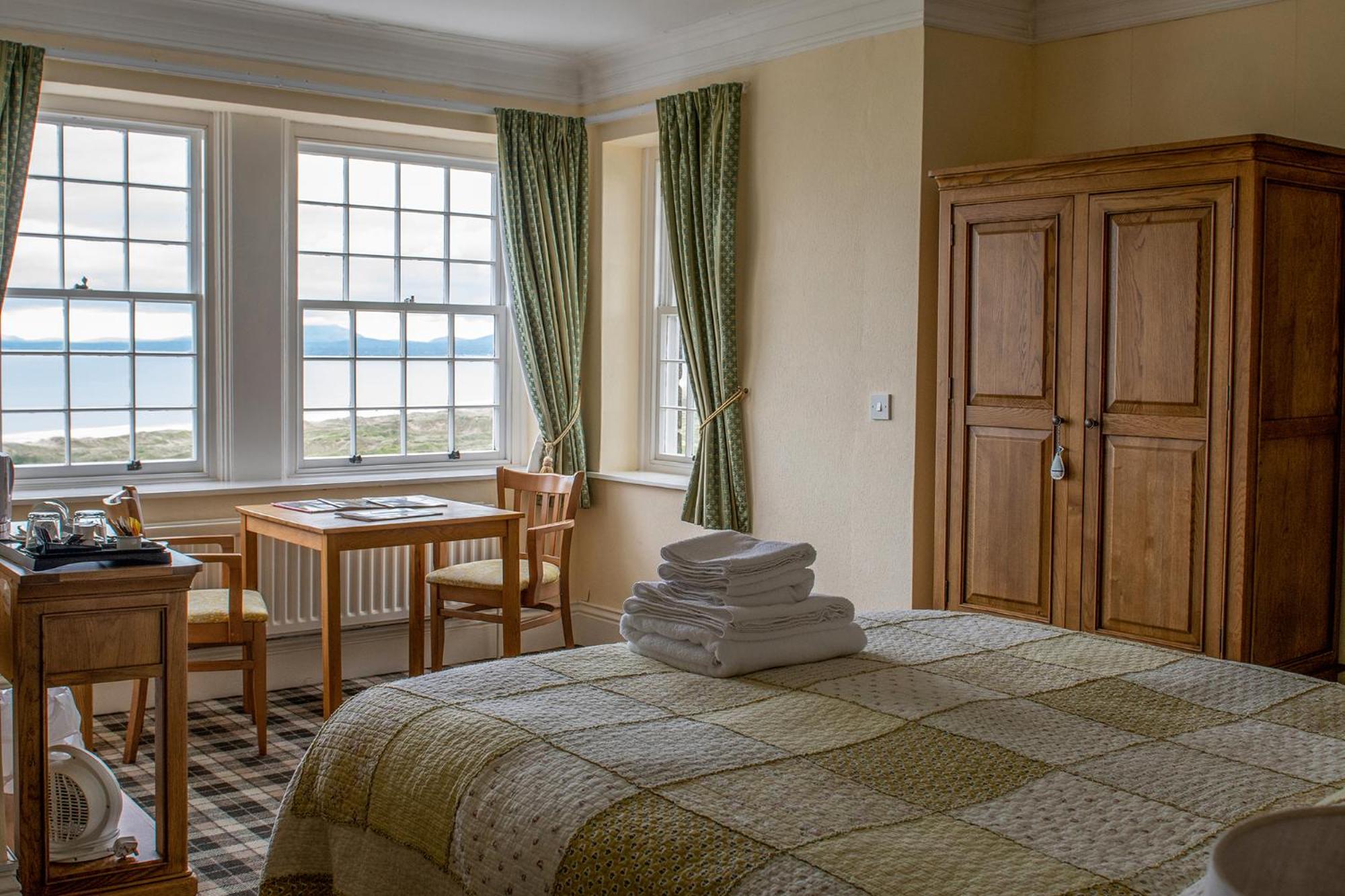 Crown Lodge