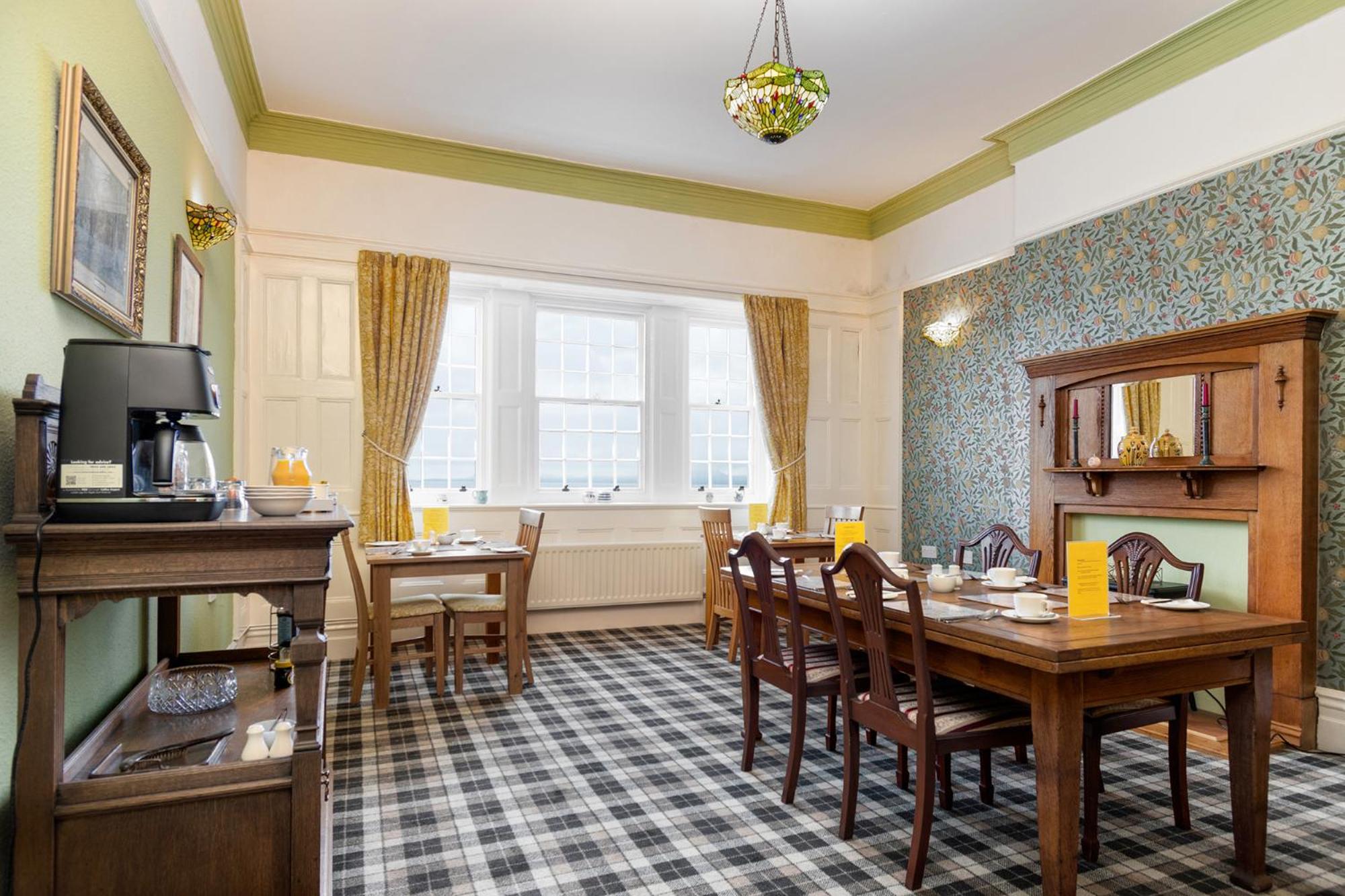 Crown Lodge