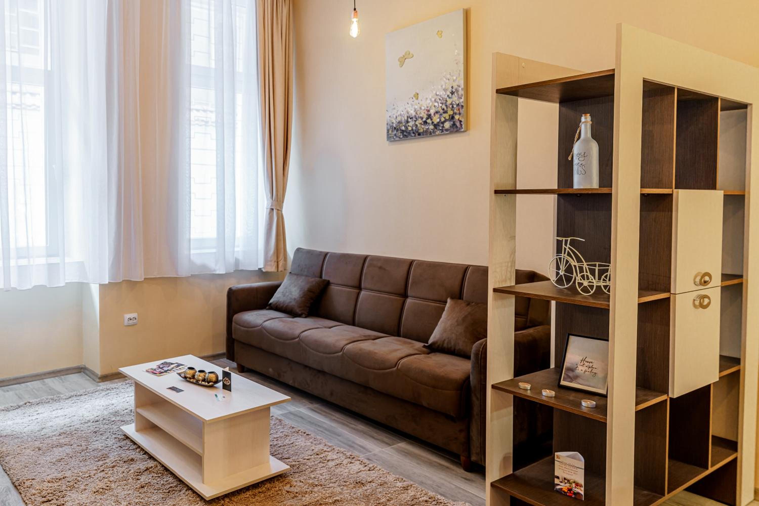 Select City Center Apartments