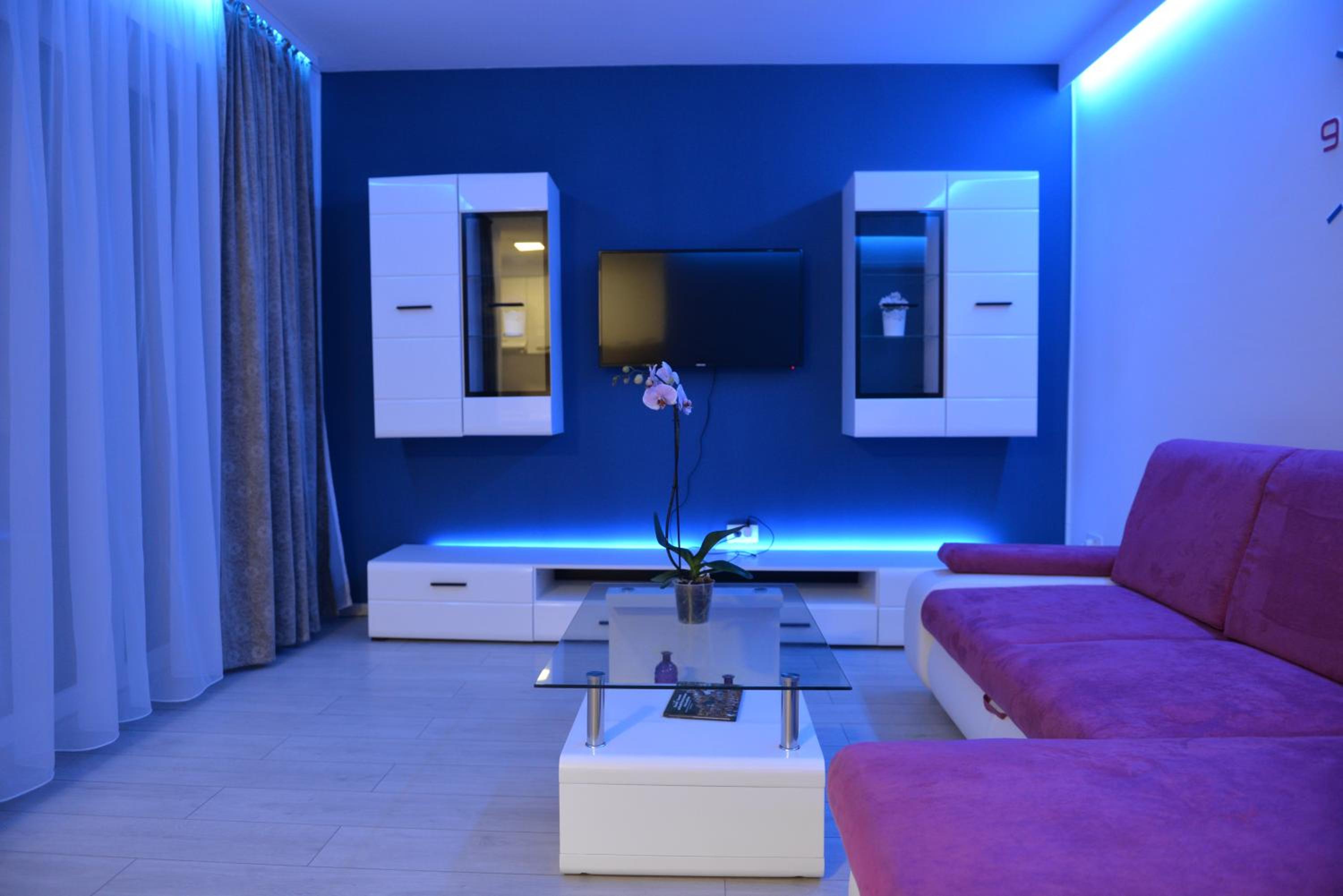 Coresi Deluxe Apartment view 2