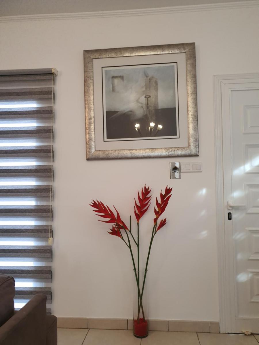 A- Luxury Sea Villa next to the beach view 5