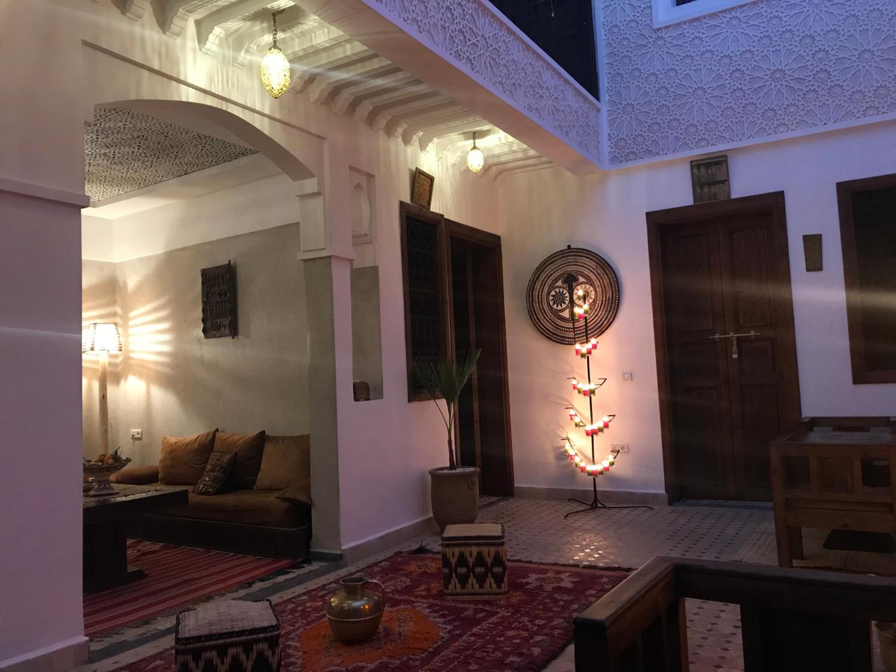 lounge