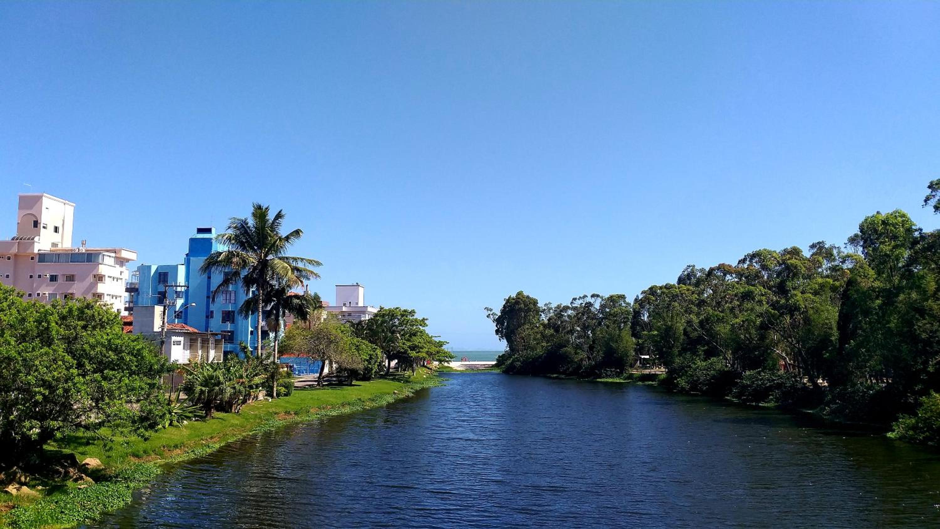 Residencial Bernardo, Meia quadra do trapiche