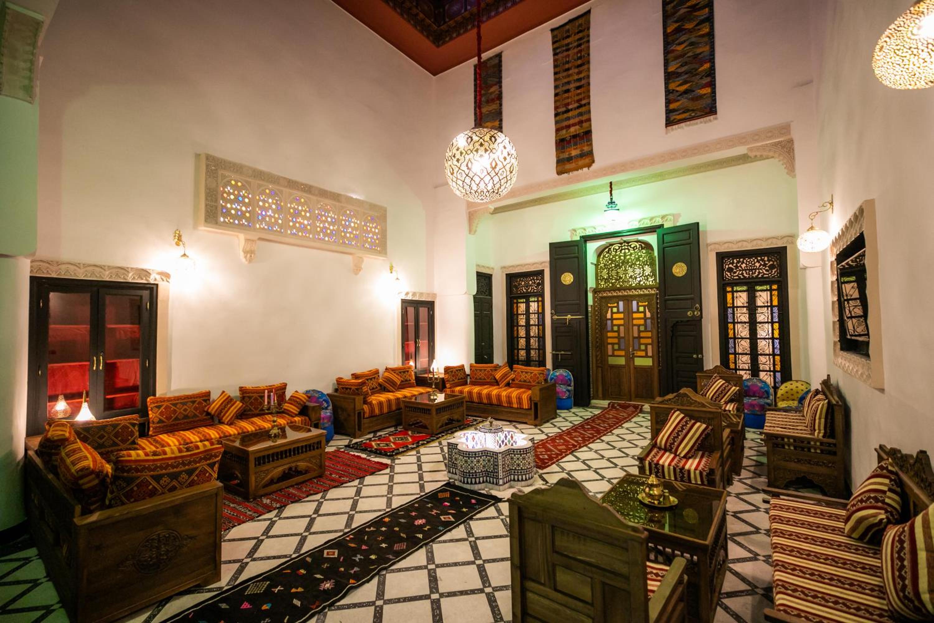 lounge