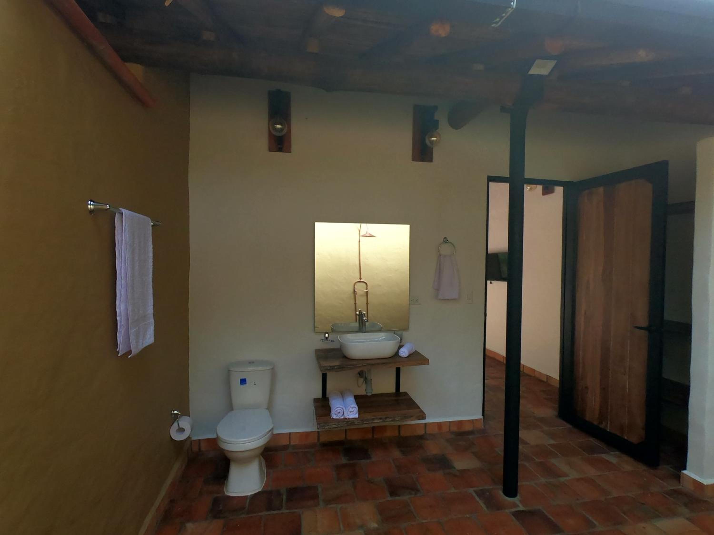 Photo 43