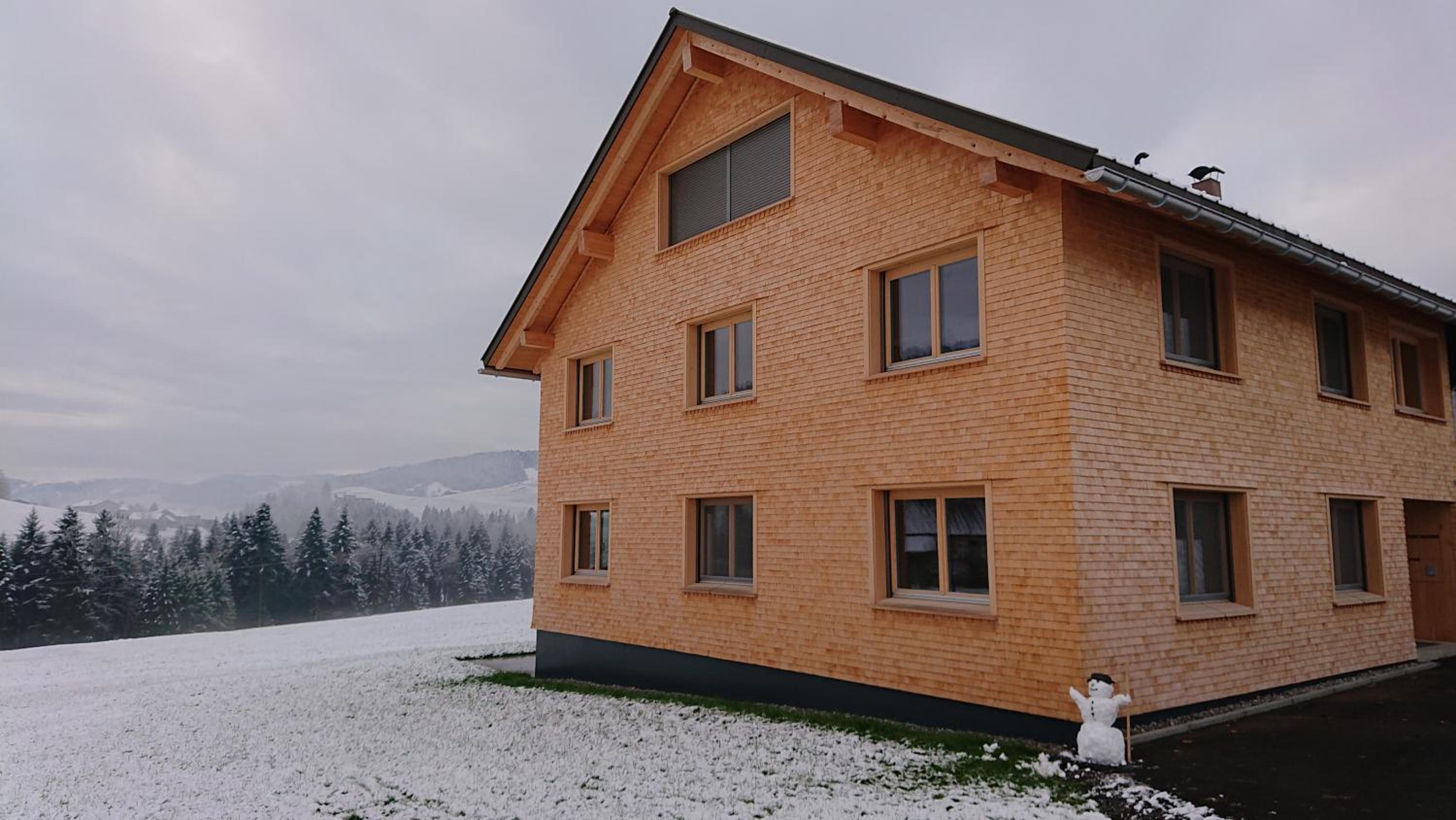 Hus Bündt view 2