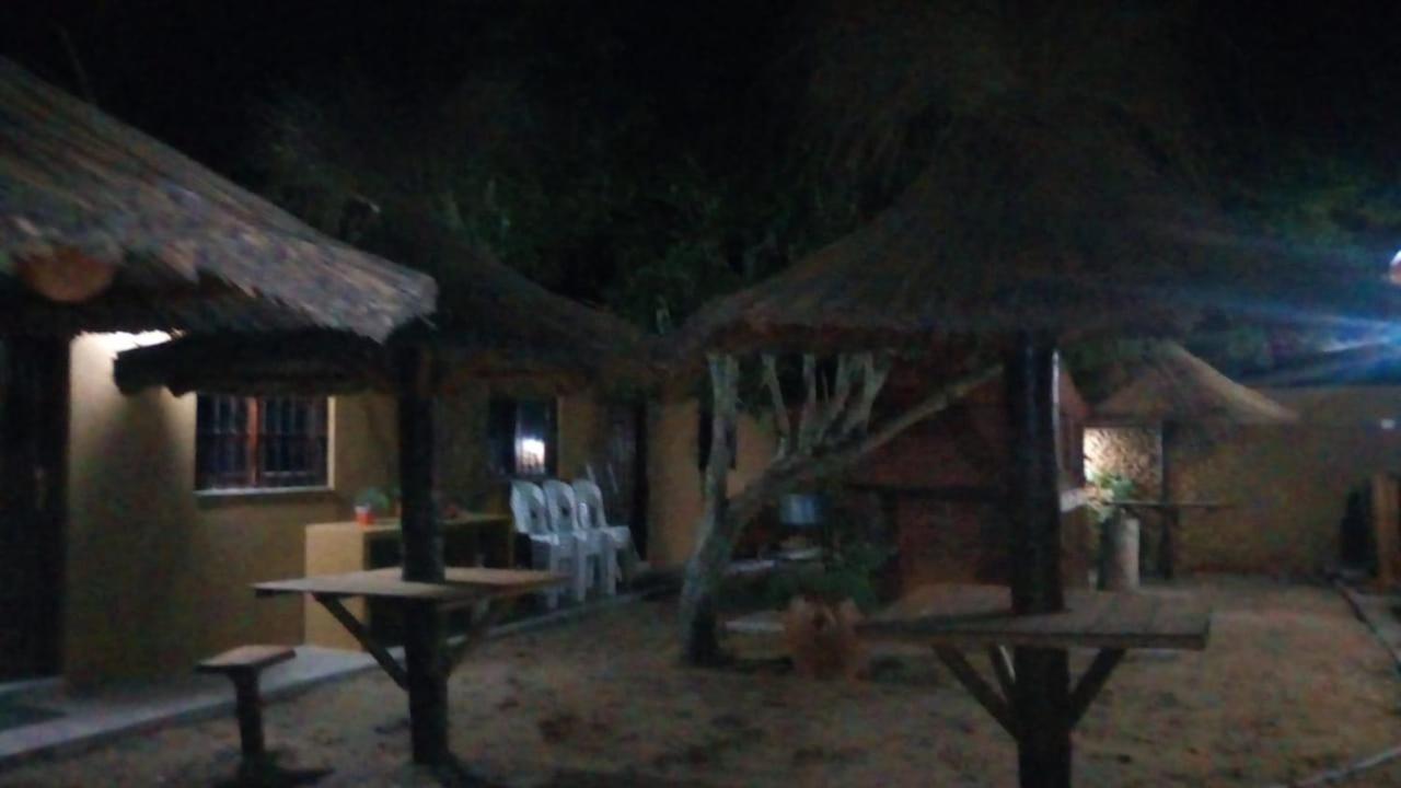 LAS ACACIAS