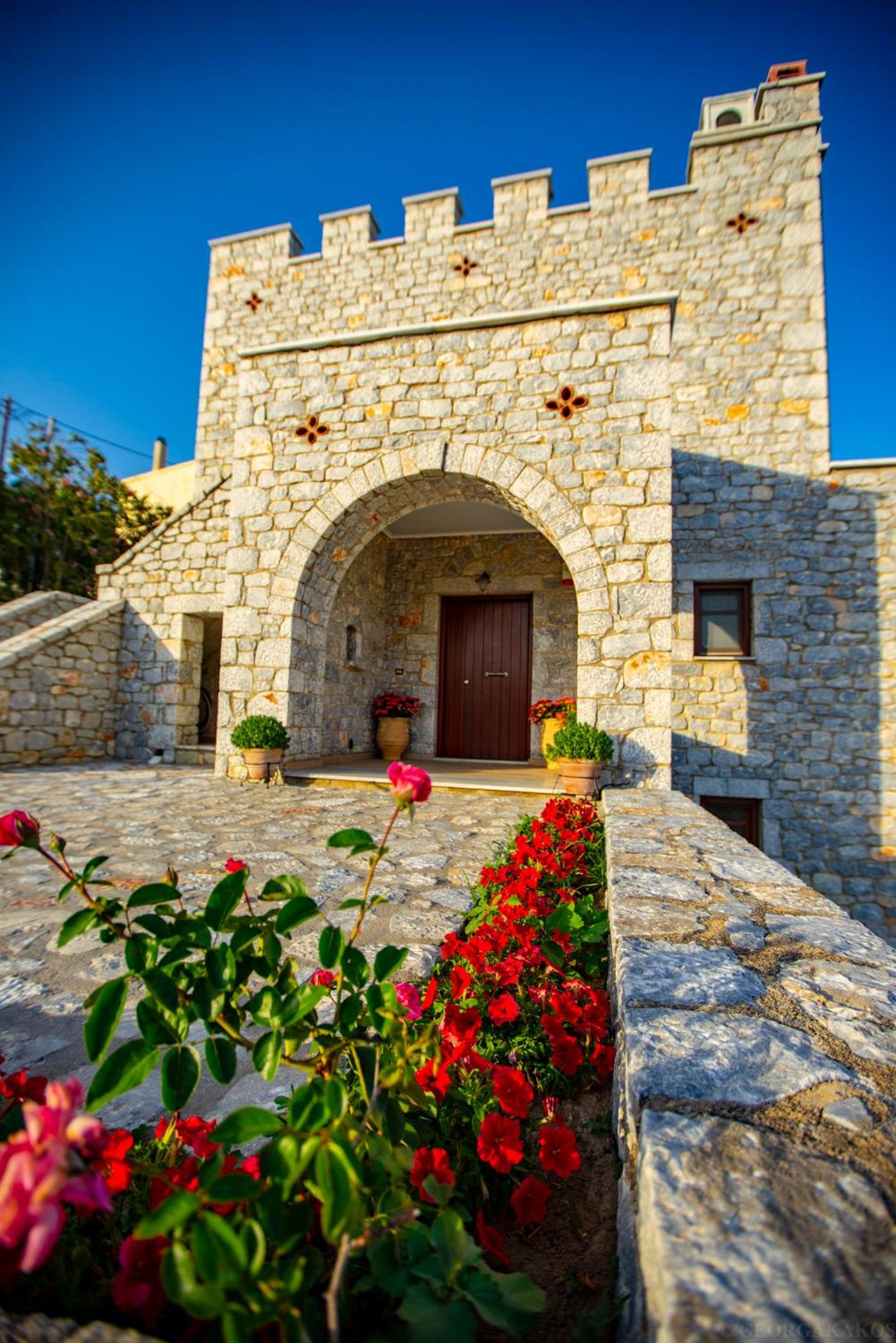 Cassiopeia's Castle view 3
