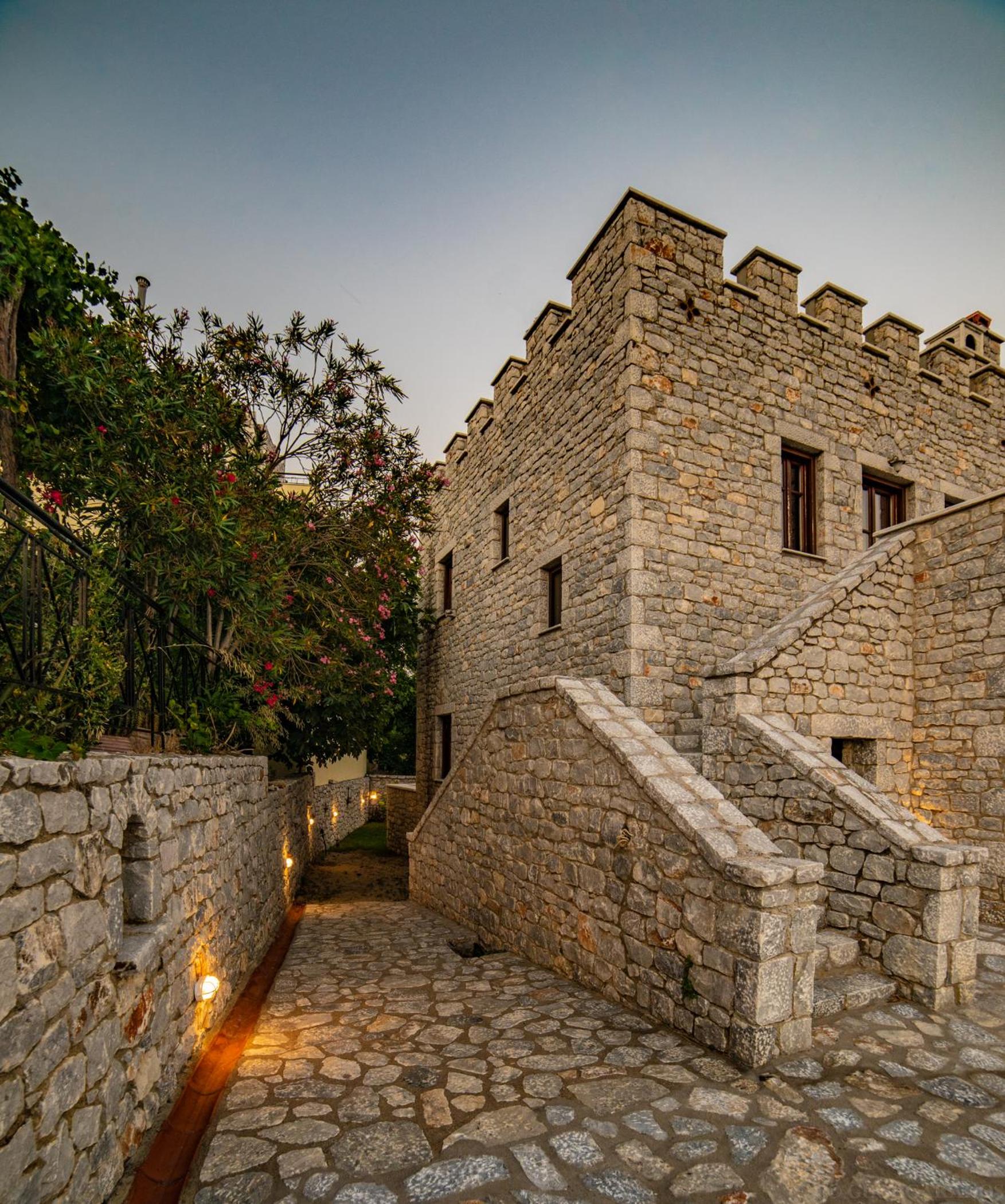 Cassiopeia's Castle view 2