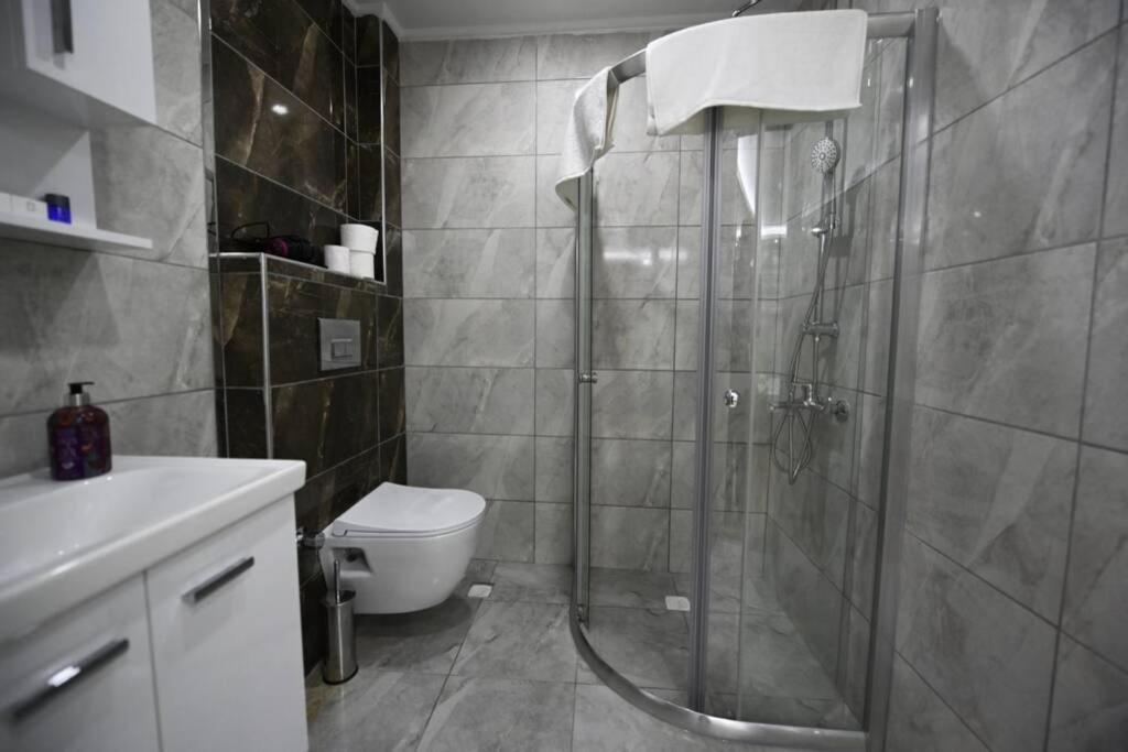 Photo 24
