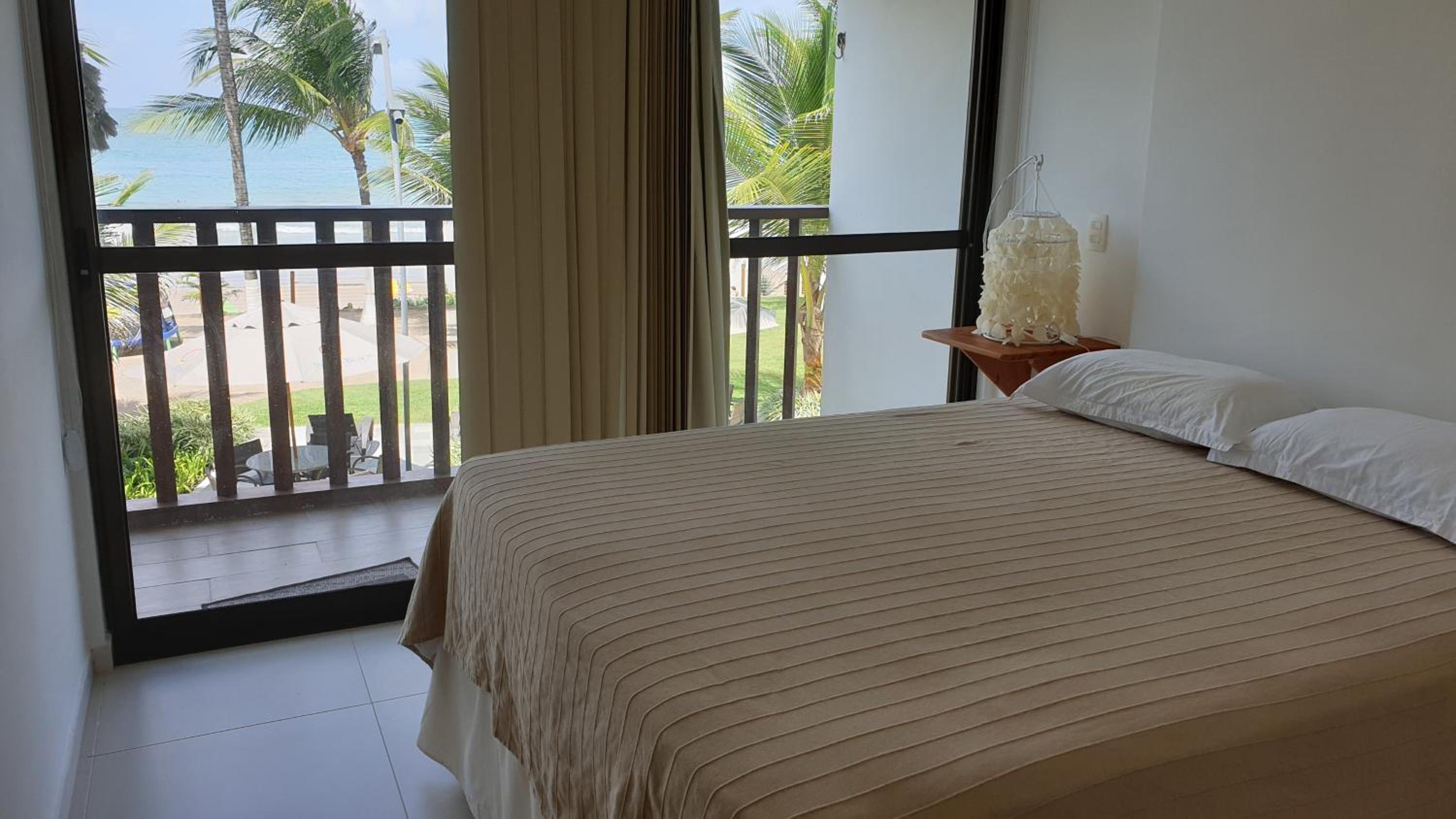 Porto Beach Flat