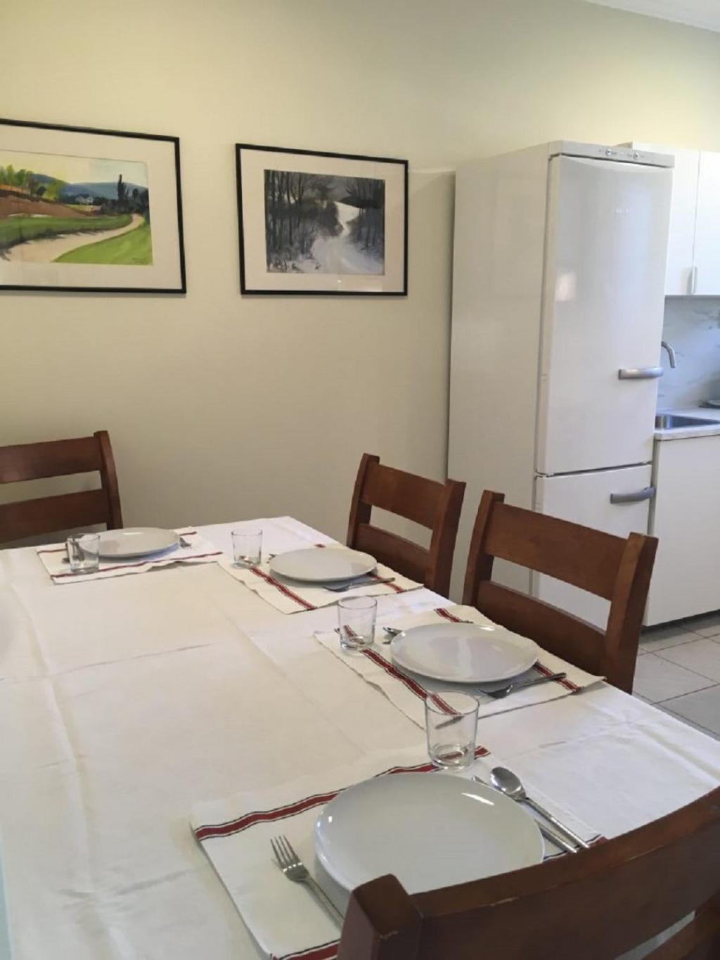 Harangláb Apartman Tata view 2
