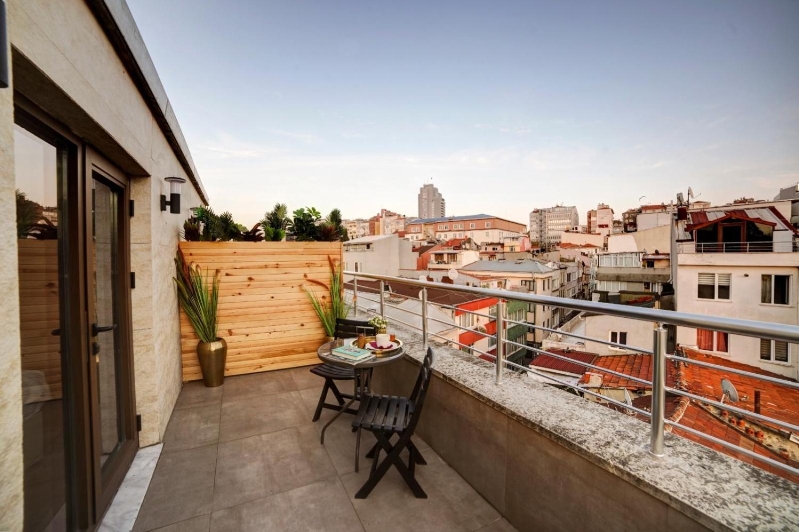 The Fox Otel - Image 10