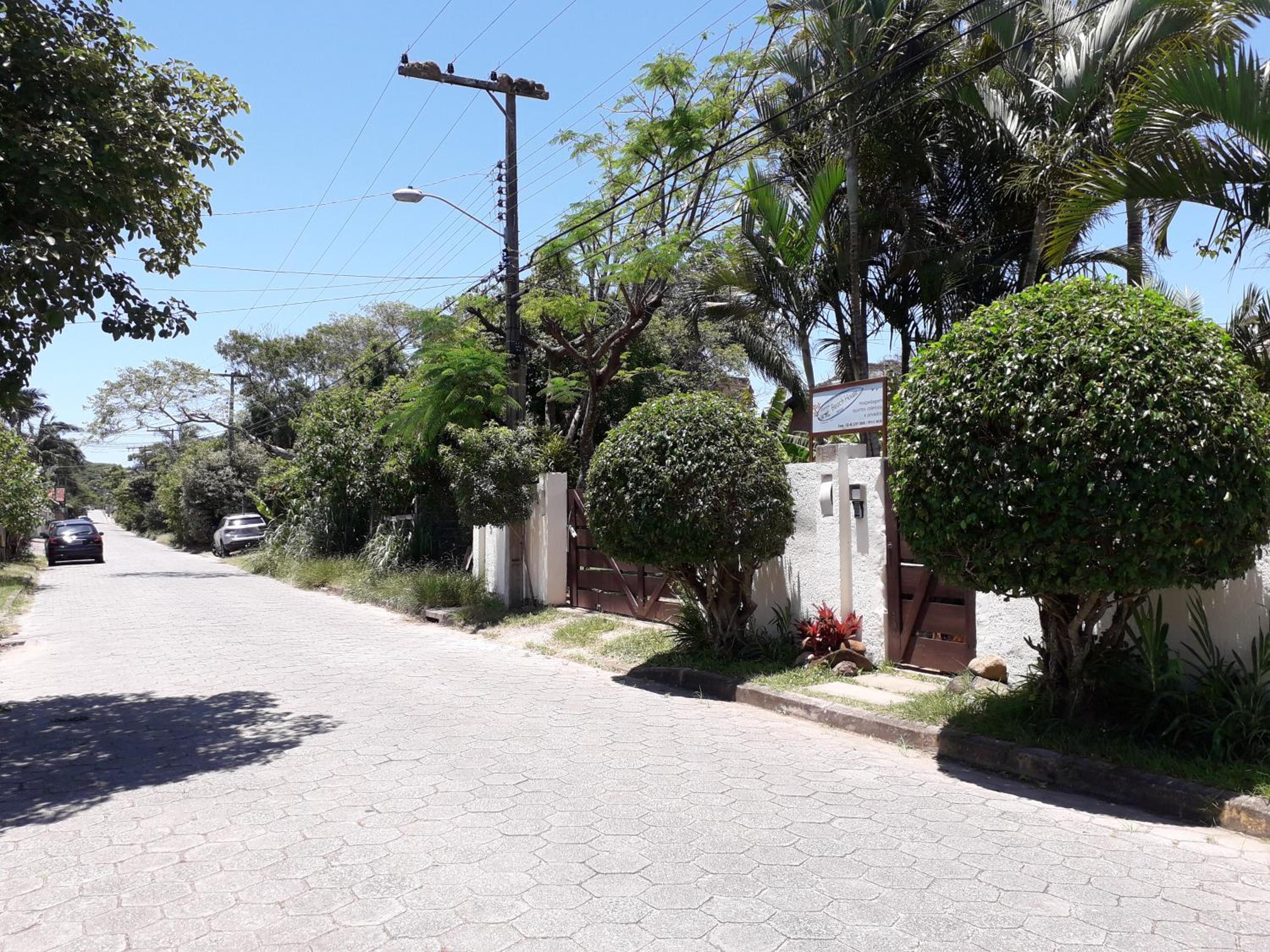 Floripa Beach House Hostel
