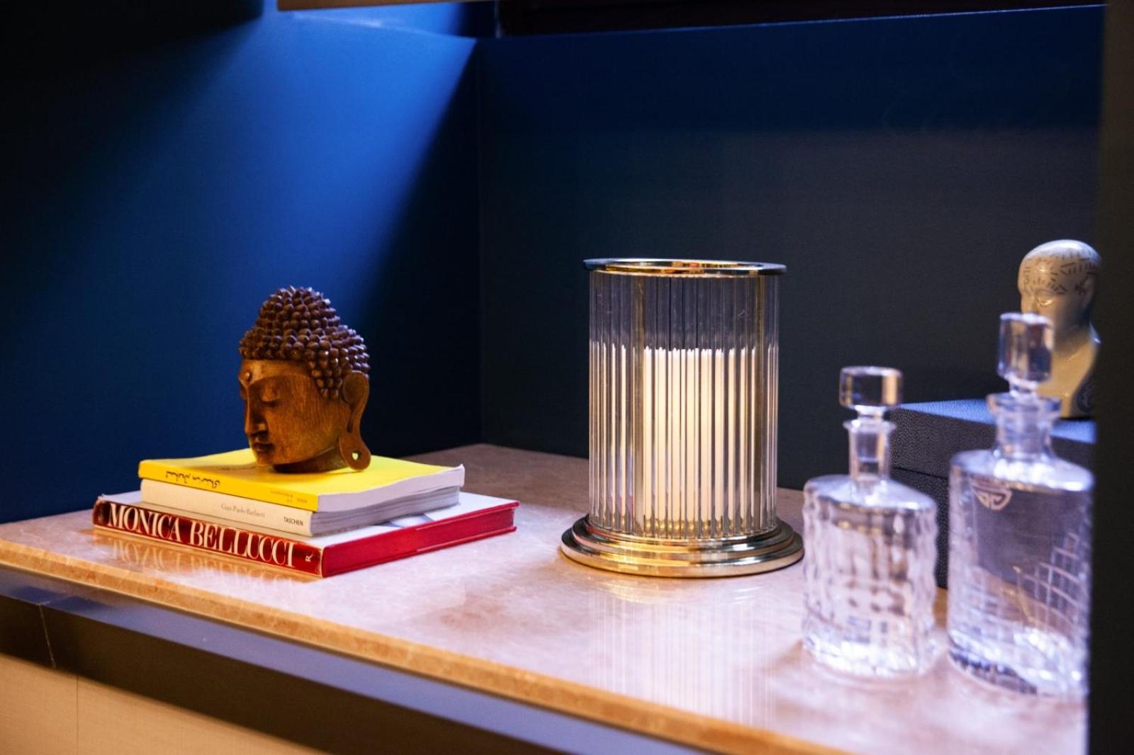 The Fox Otel - Image 26