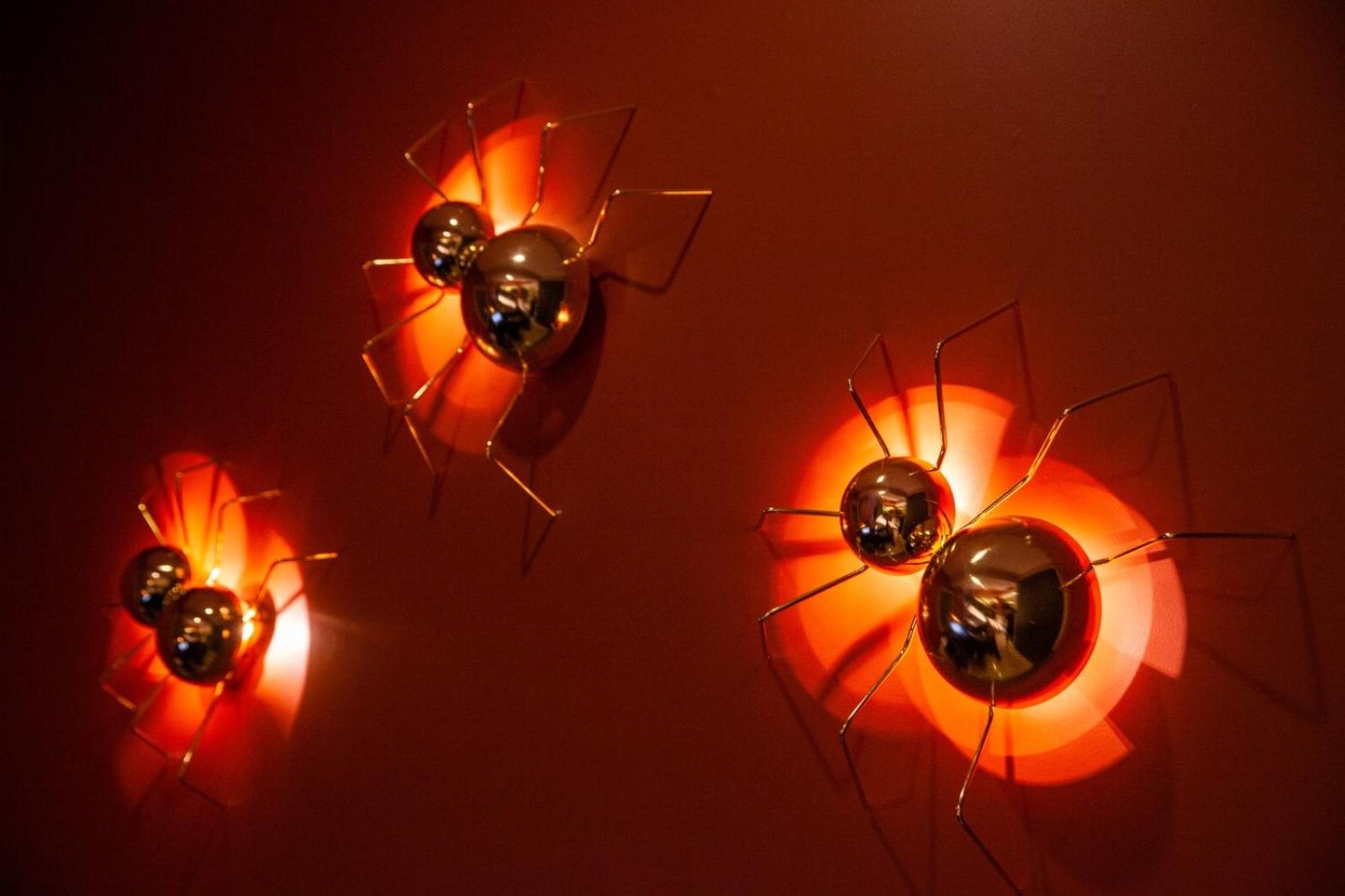 The Fox Otel - Image 79