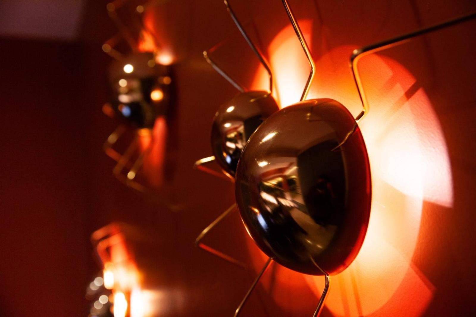 The Fox Otel - Image 77