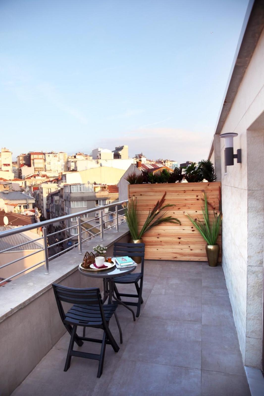 The Fox Otel - Image 75