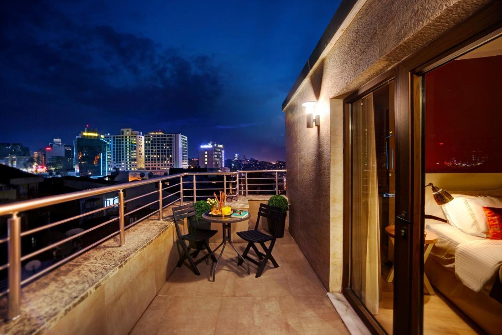 The Fox Otel - Image 28