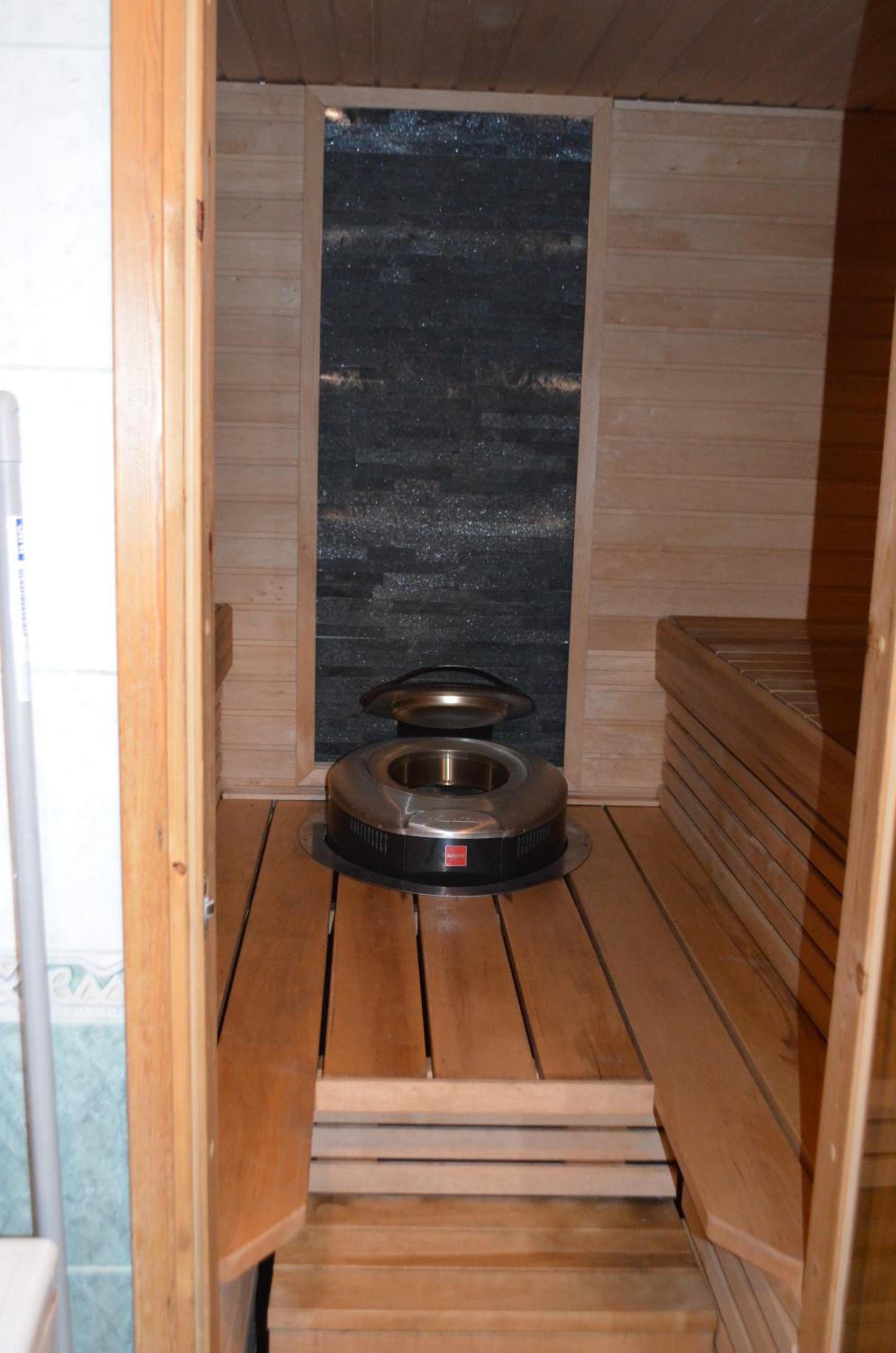 Photo 46