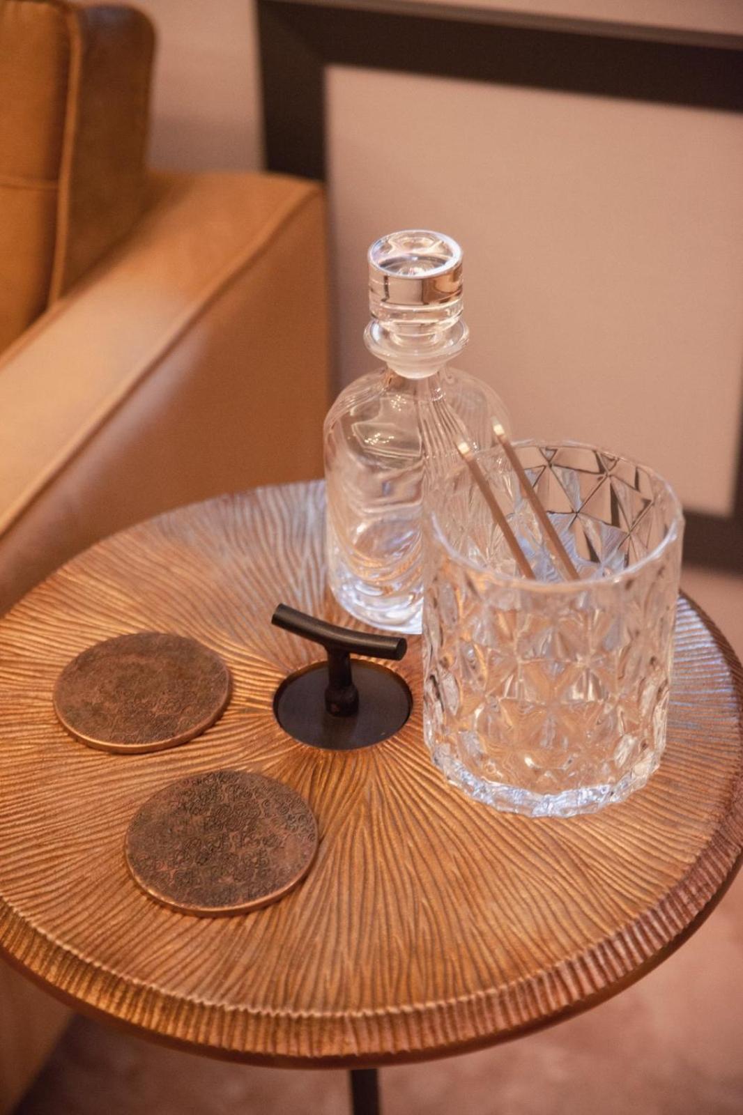 The Fox Otel - Image 9