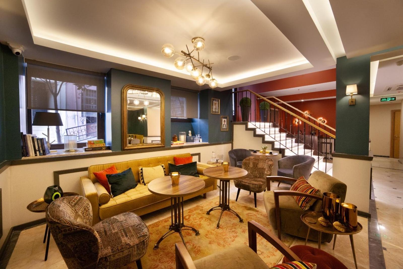 The Fox Otel - Image 59