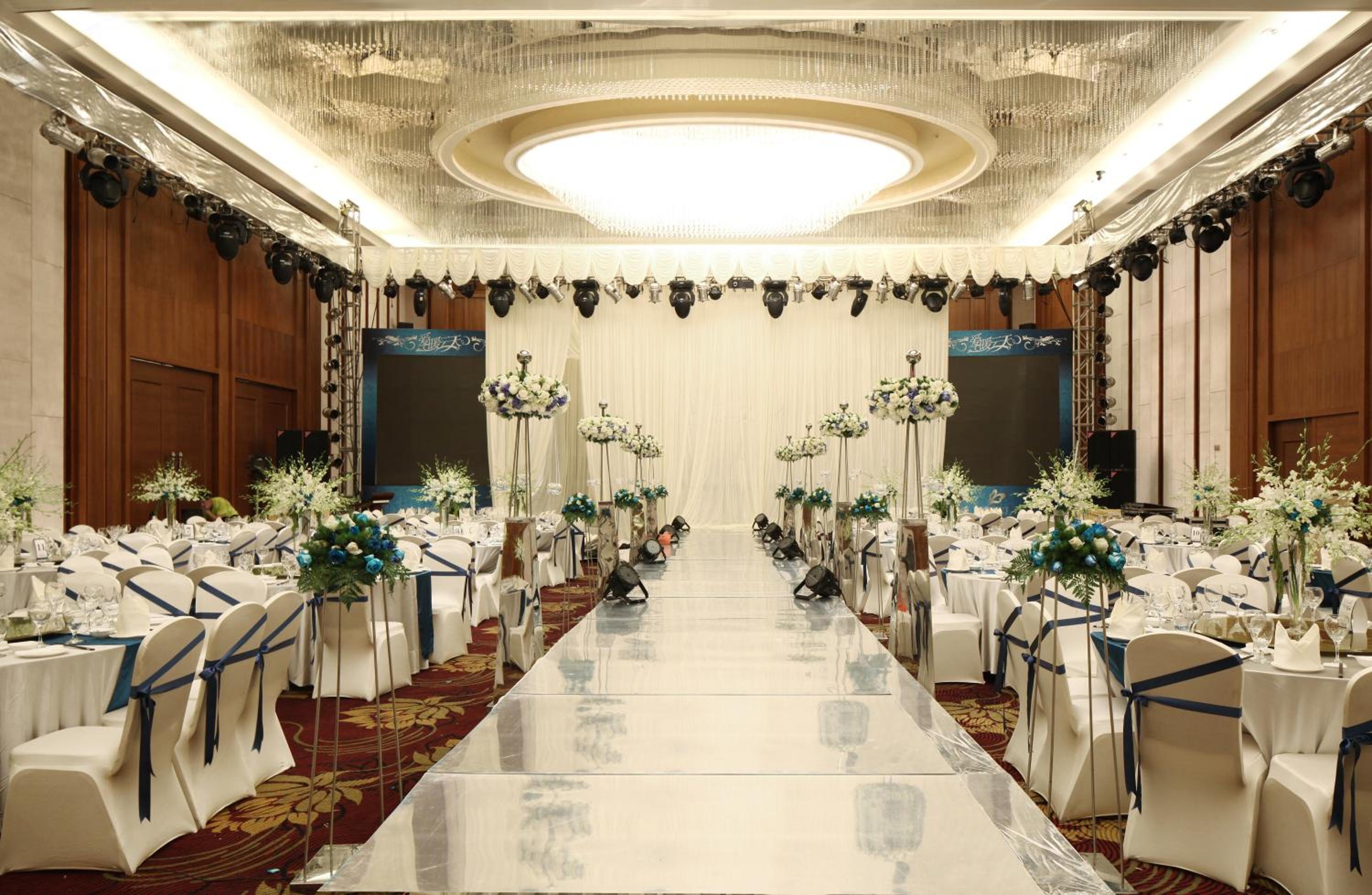 Grand Skylight International Hotel Nanchang Ganjiang North Road