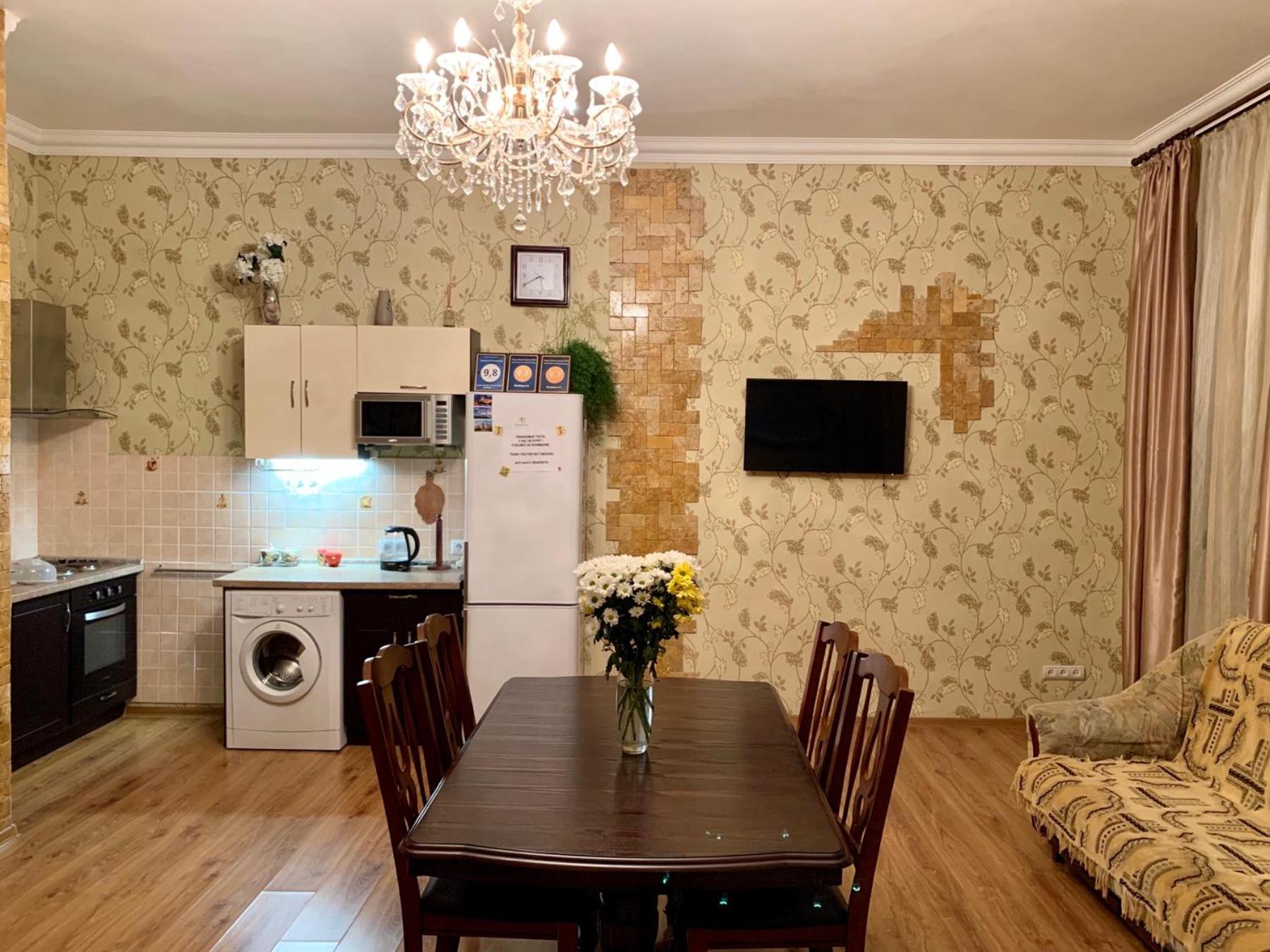 Apartment on Zhukovskogo view 3
