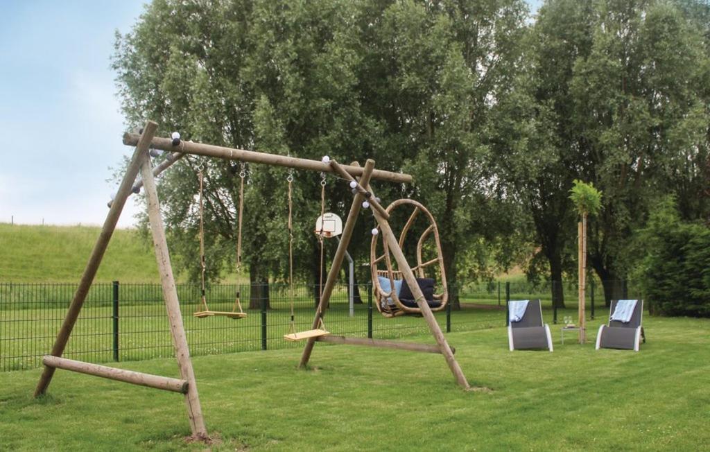 Vakantiewoning aan het Veerse meer view 2