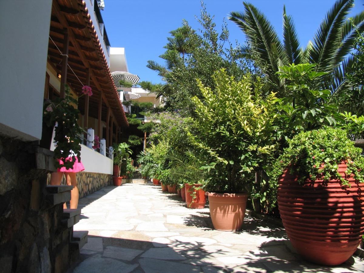 outdoor BBQ area