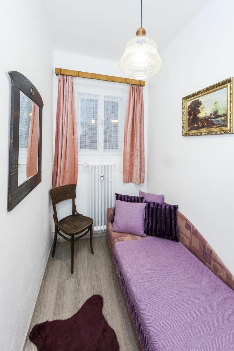 Fairytale Apartment under The Castle - 5 min CITY! view 3